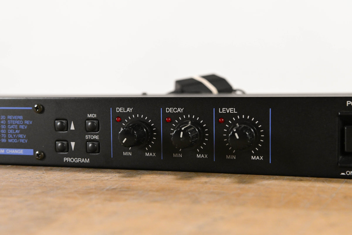 Yamaha REV100 Digital Reverberator
