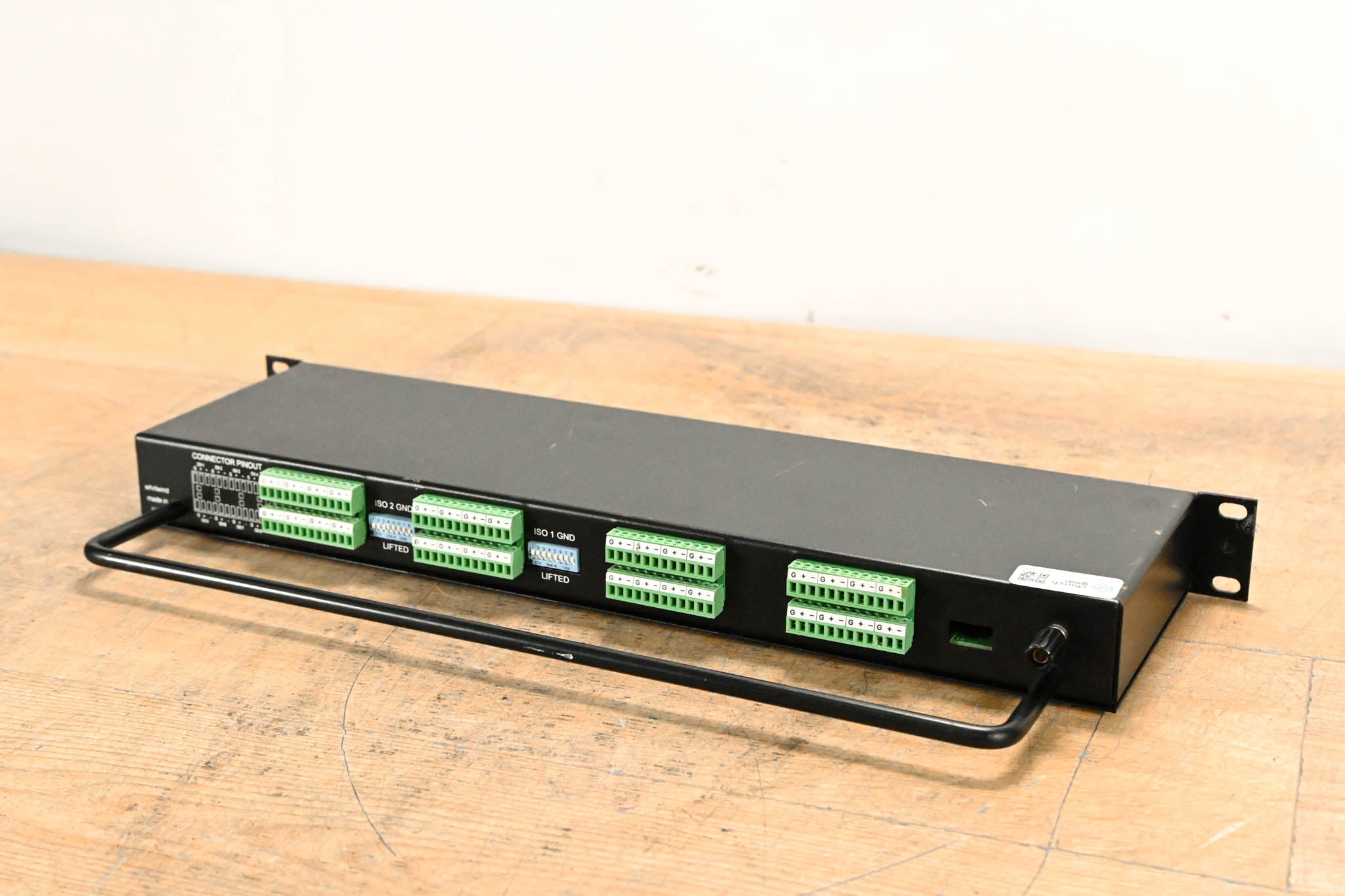 Whirlwind SPC83 8-Channel Mic Splitter w/ 1 Direct & 2 Isolated Outputs