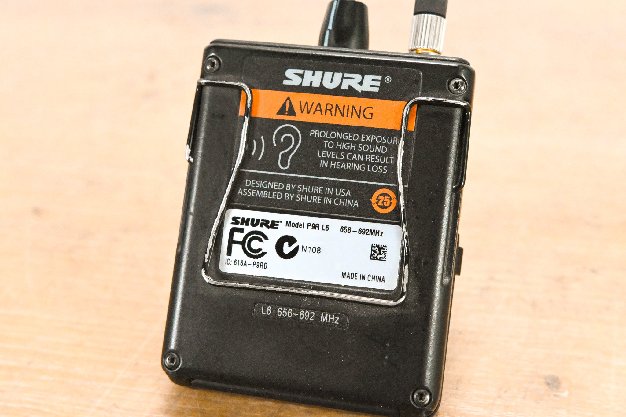 Shure PSM 900 Wireless IEM System L6 Band: 656-692 MHz (NO POWER SUPPLY)