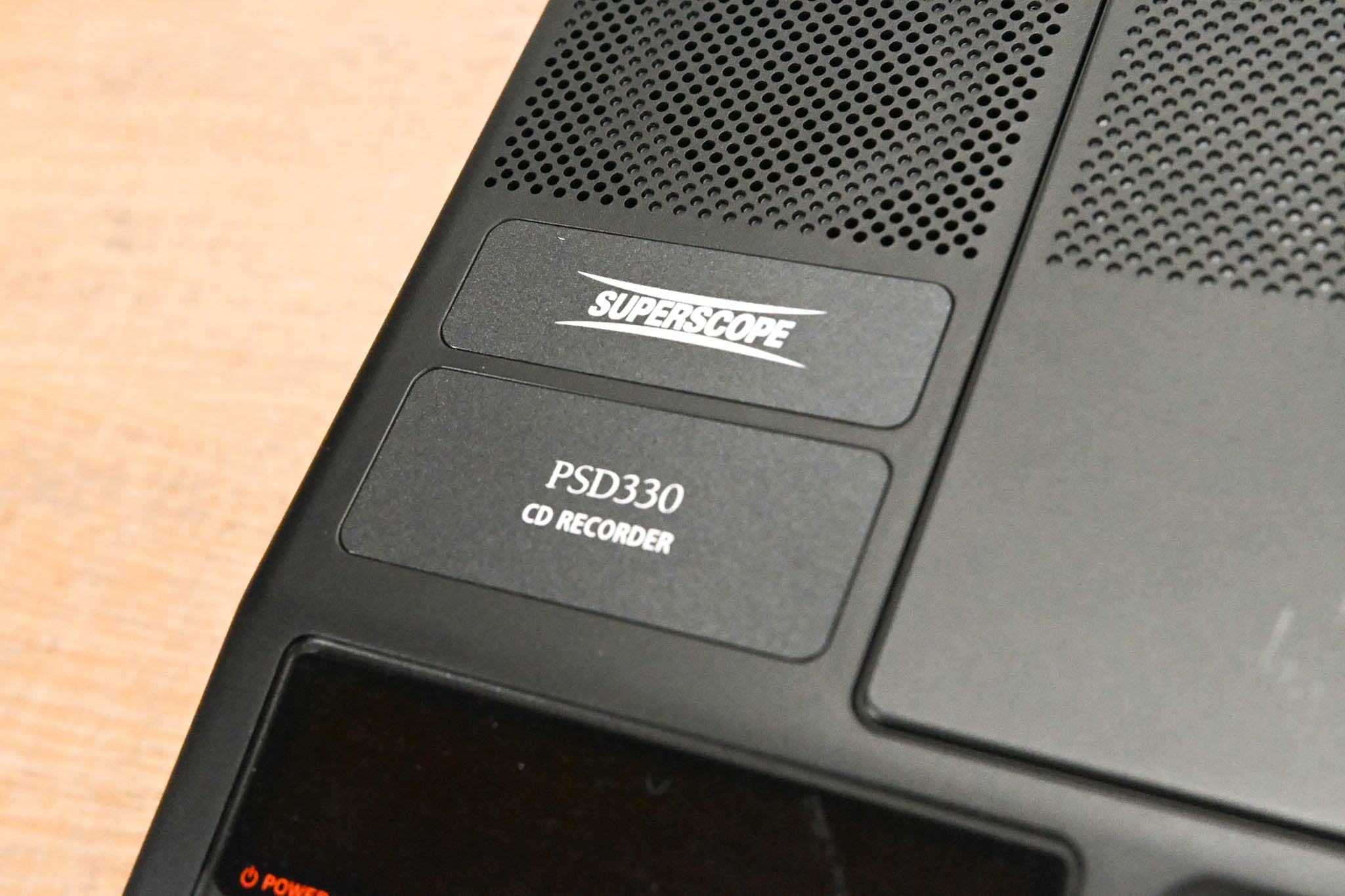 Superscope PSD330 Compact CD Player/Recorder with CA300 Carrying Case