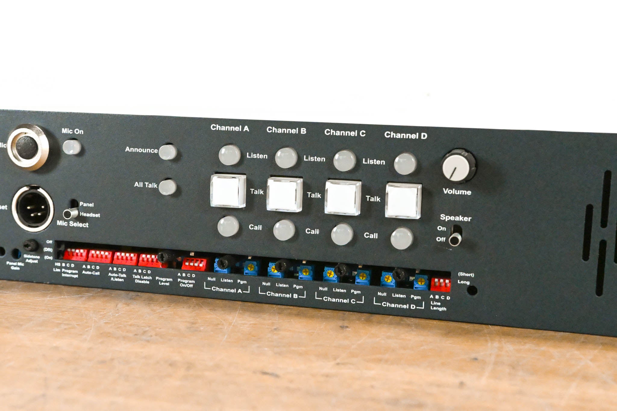 Clear-Com RM-704 2RU 4-Channel Intercom Remote Station