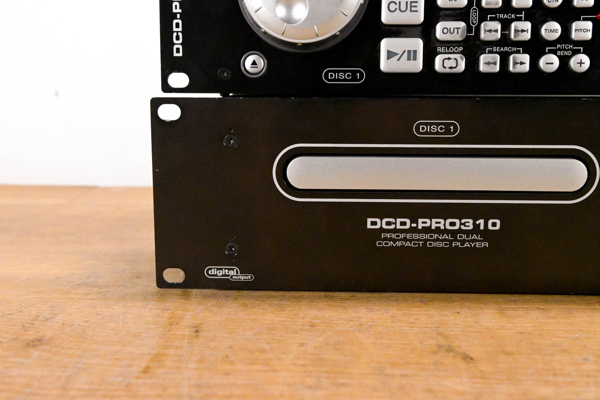 American Audio DCD-PRO310 Professional Dual CD Player