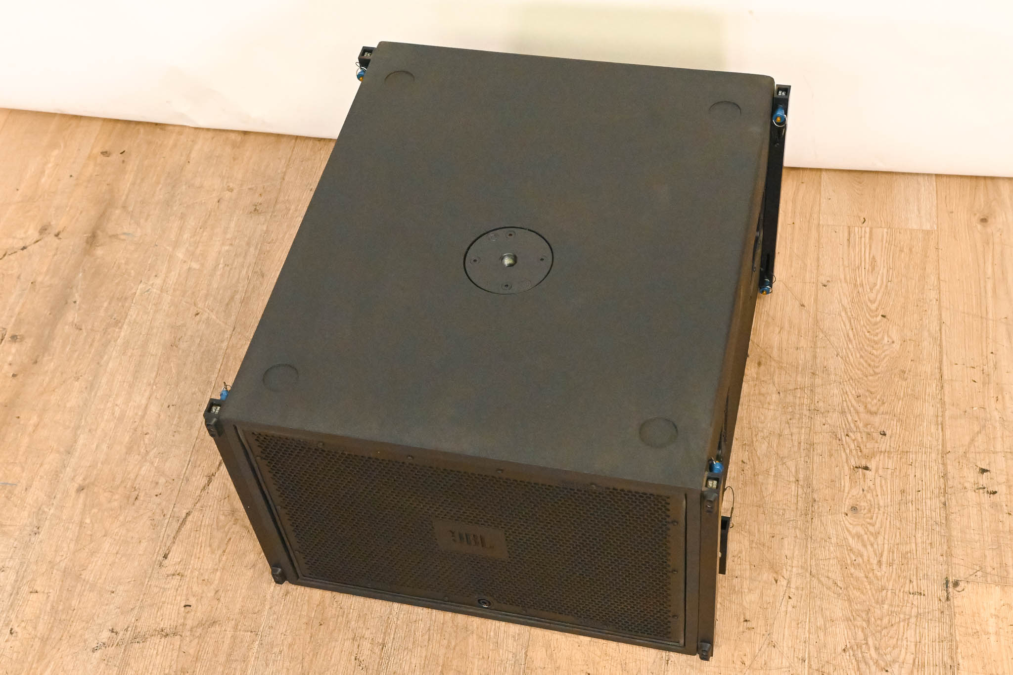 JBL VT4883 Subcompact Dual 12" Cardioid-Arrayable Subwoofer