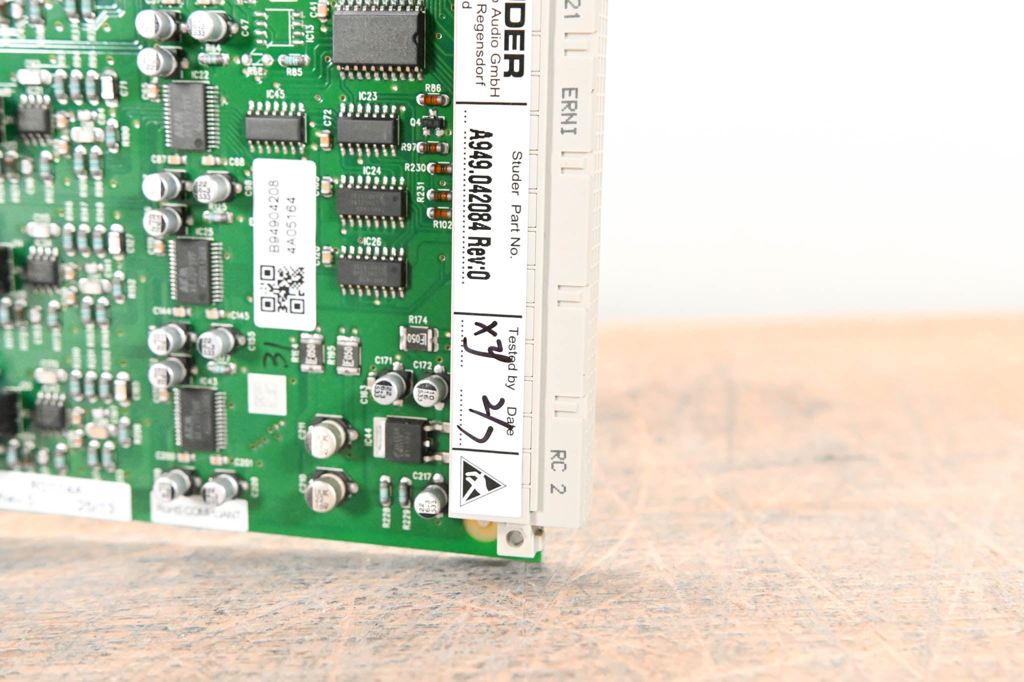 Studer 8-Channel Analog Line Out Card for D21m & D23m Modular I/O System