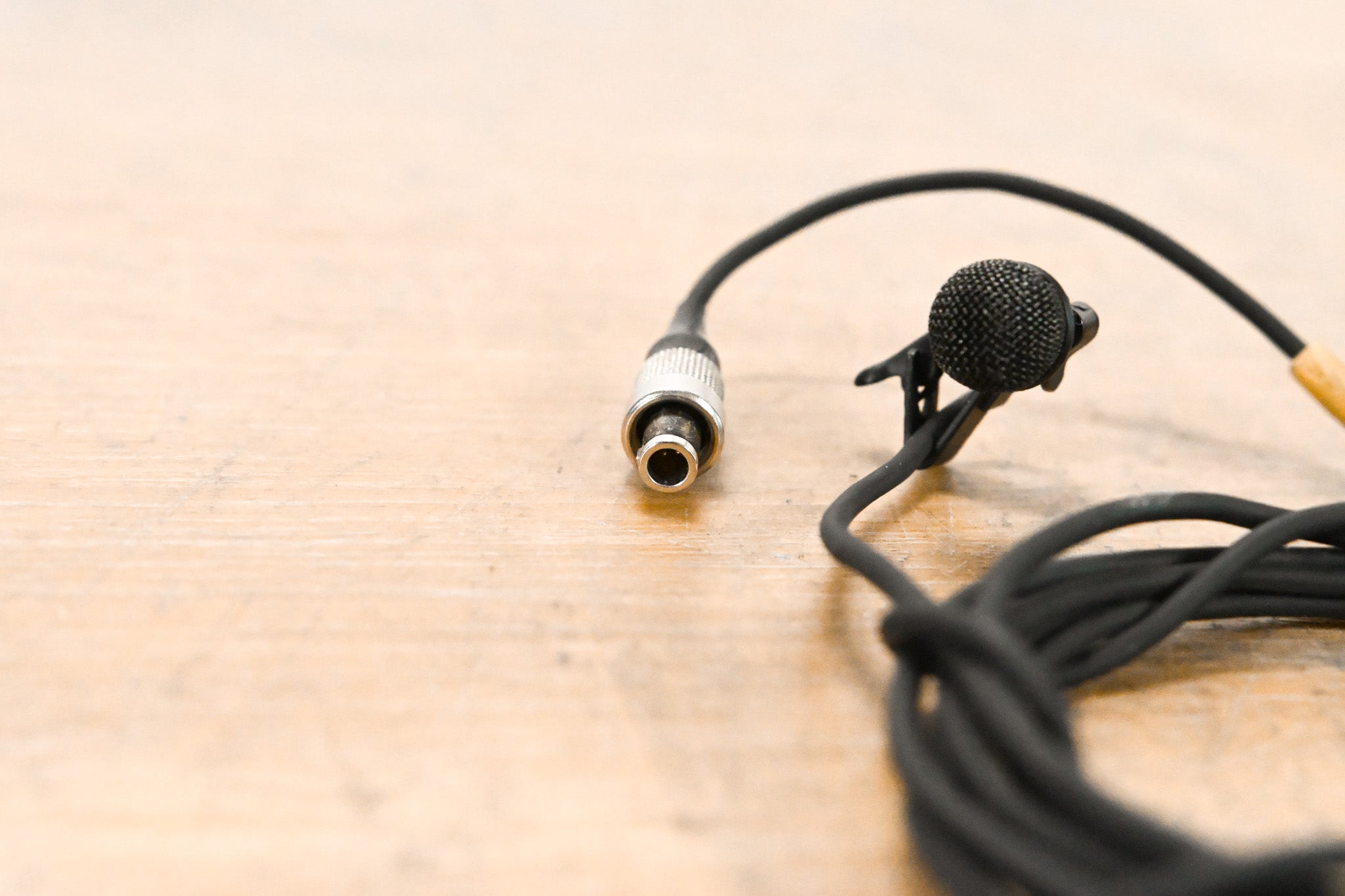 Sennheiser MKE 2 Lavalier Lapel Mic w/ 3-Pin Lemo Connector - Black
