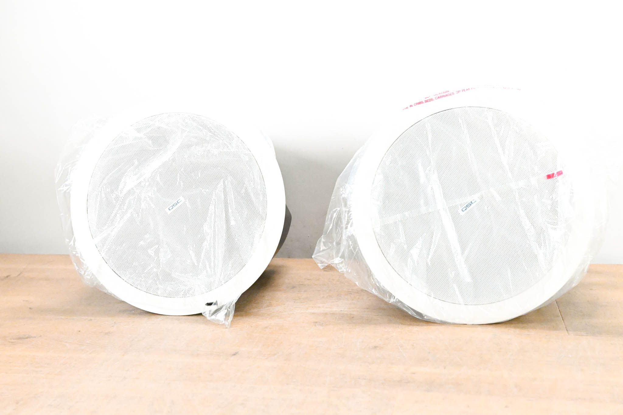 QSC AD-C6T 6.5-inch Ceiling-mounted Loudspeaker - White (PAIR)