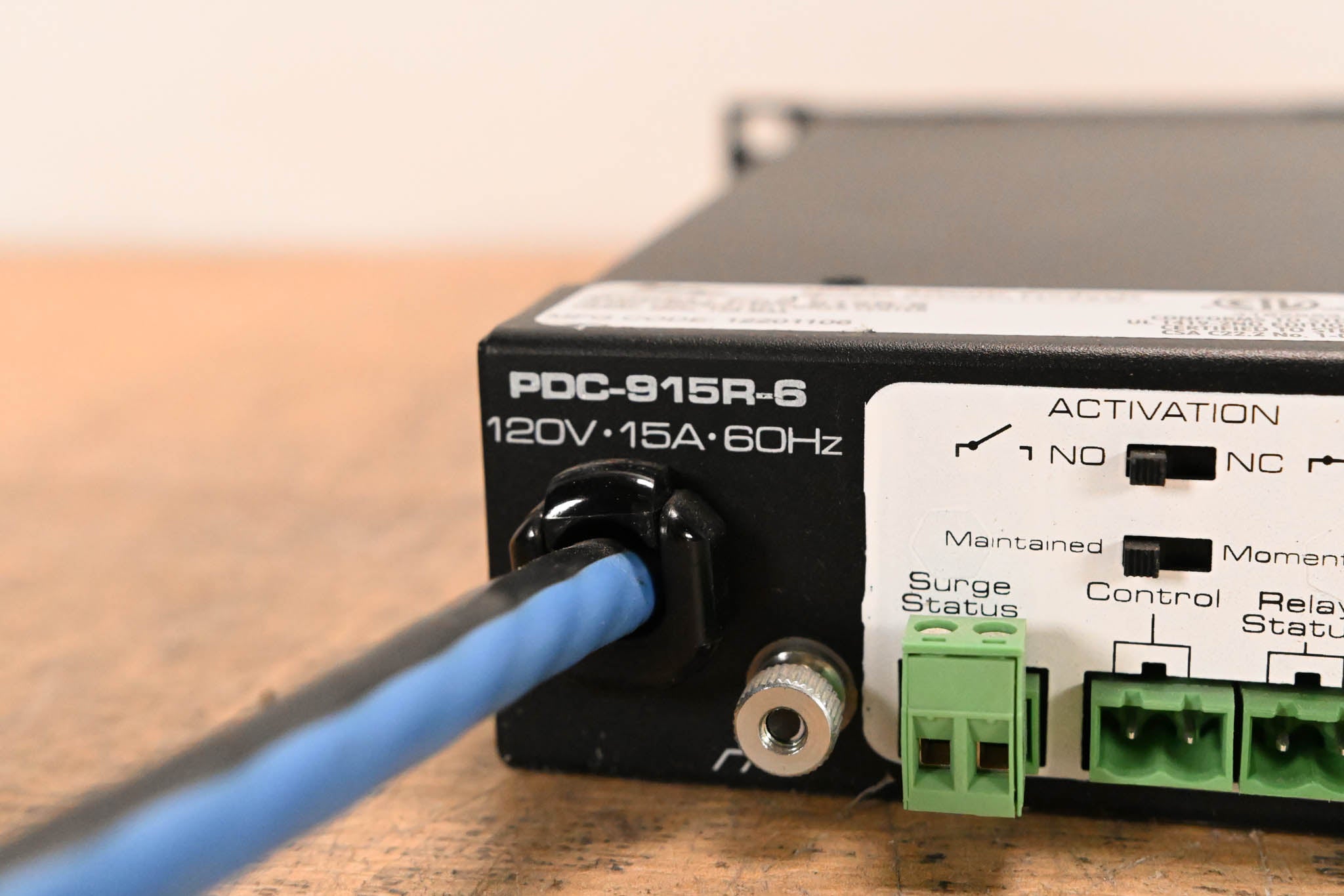 Middle Atlantic PDC-915R-6 15A Rackmount Power Strip with 9 Outlets