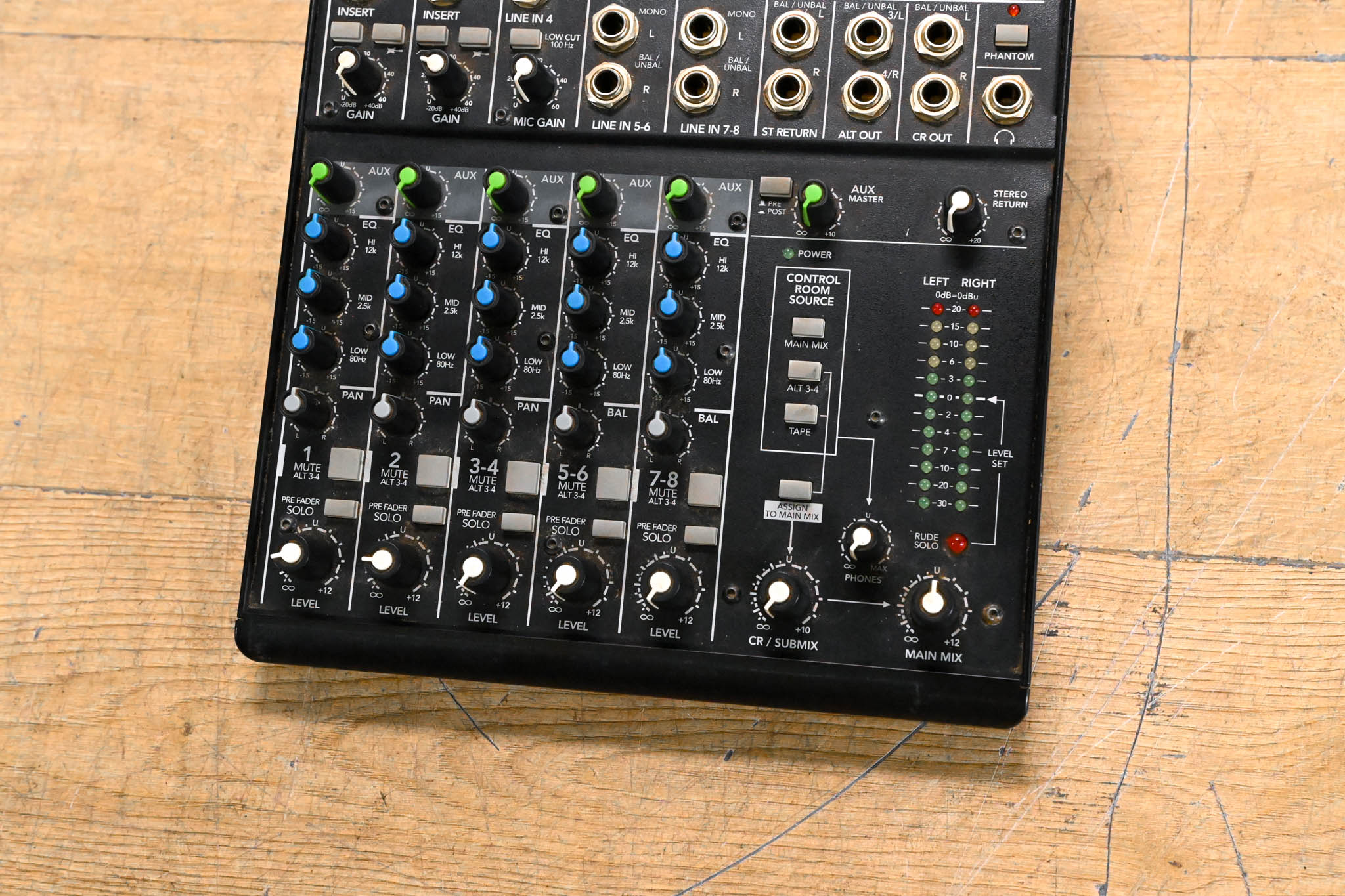 Mackie 802VLZ4 8-Channel Ultra-Compact Analog Mixer (NO POWER SUPPLY)