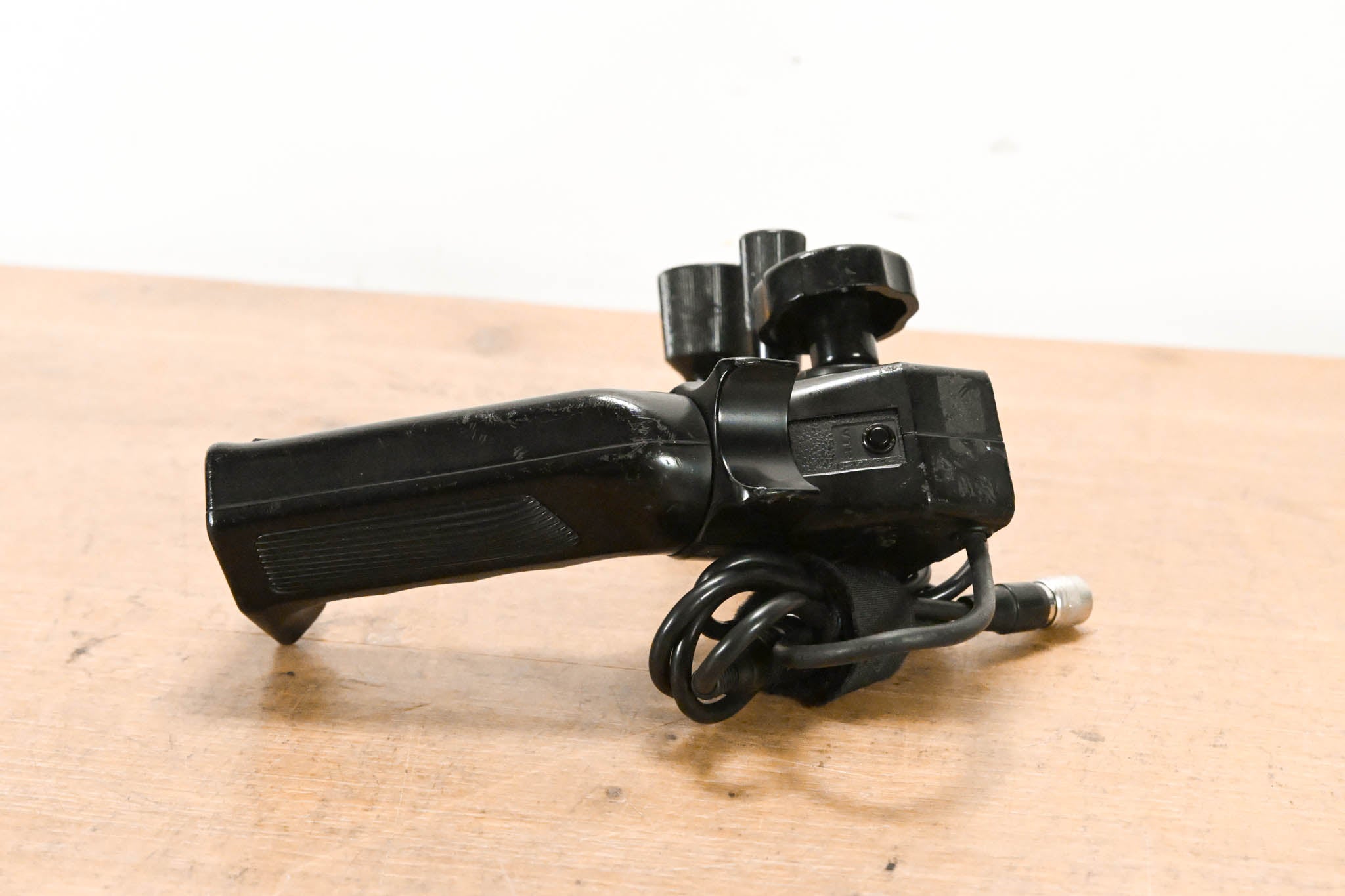 Fujinon SRD-51B Zoom Controller with MCA-1A Mounting Clamp