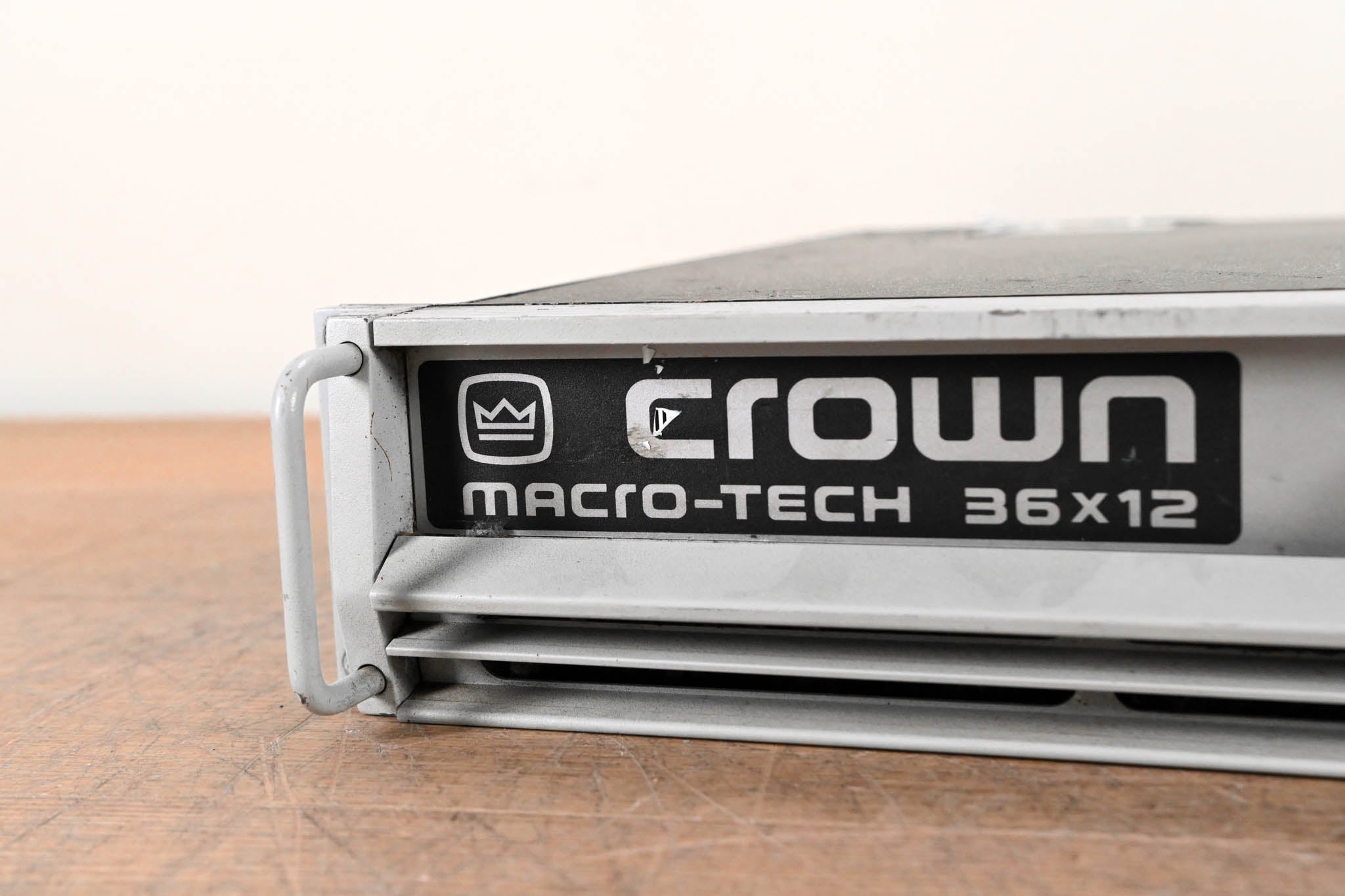 Crown Macro-Tech 36x12 2-Channel Power Amplifier