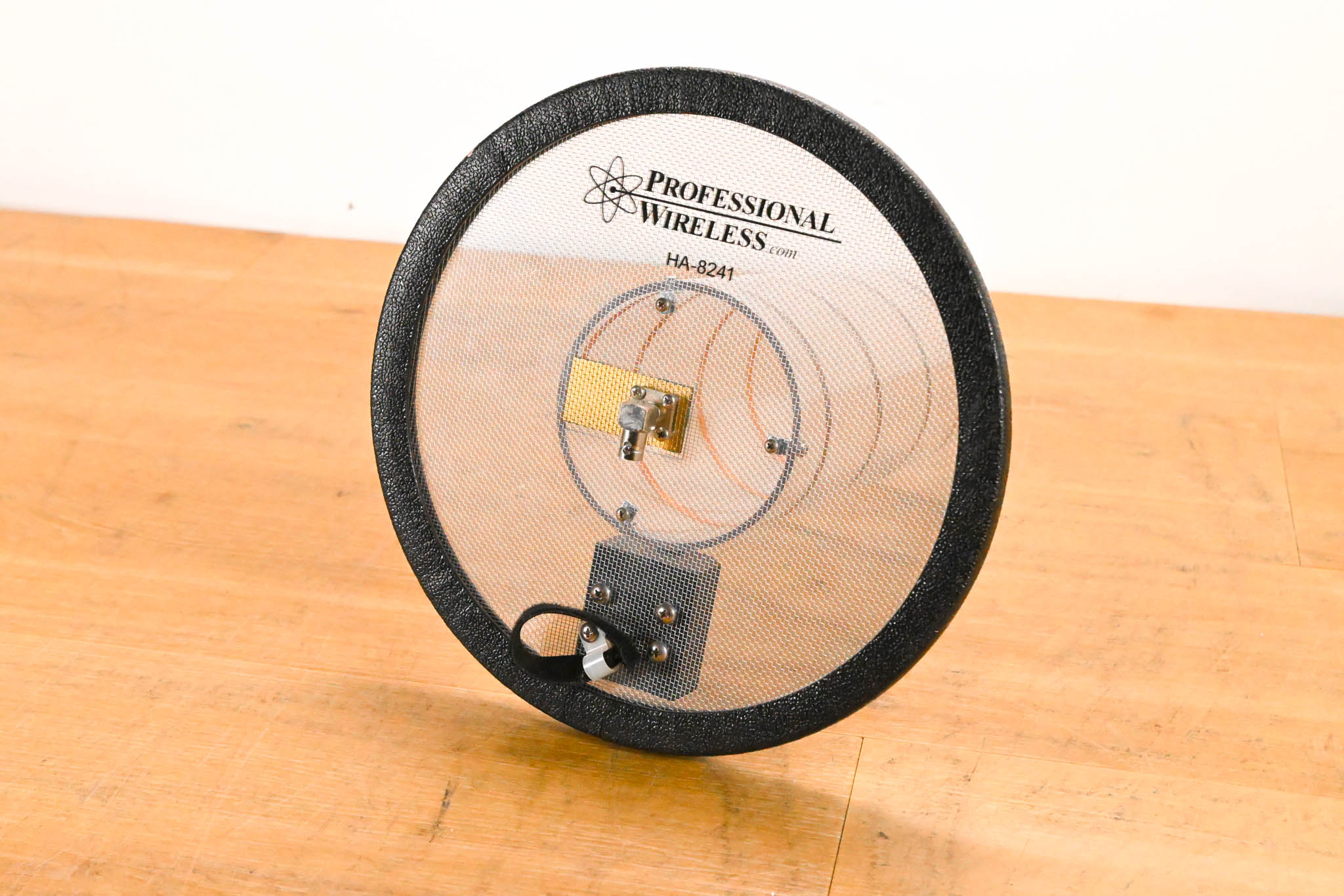 Professional Wireless HA-8241 Helical Antenna 944-952MHz