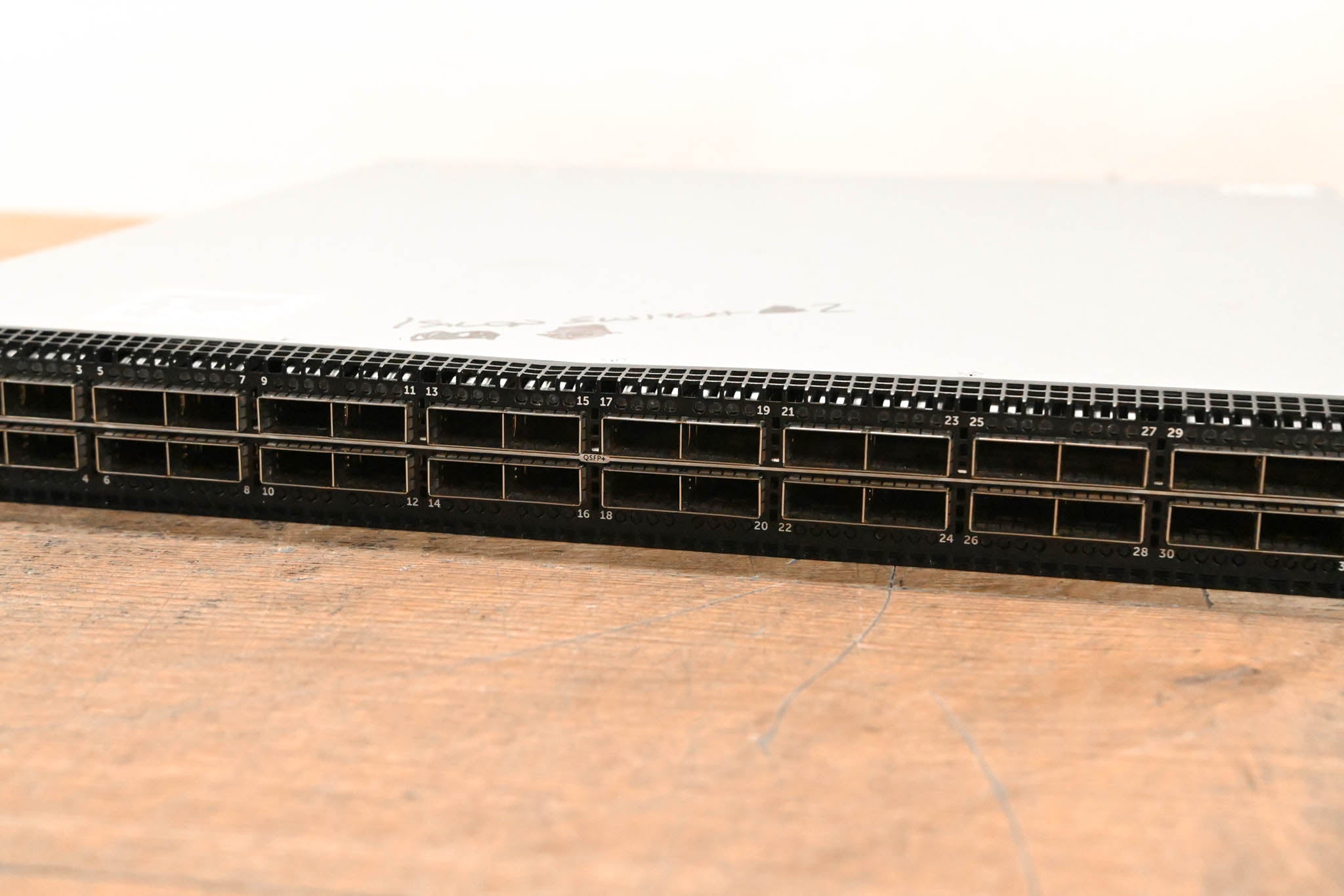 Dell S6010-ON 4-Slot Modular Network Switch