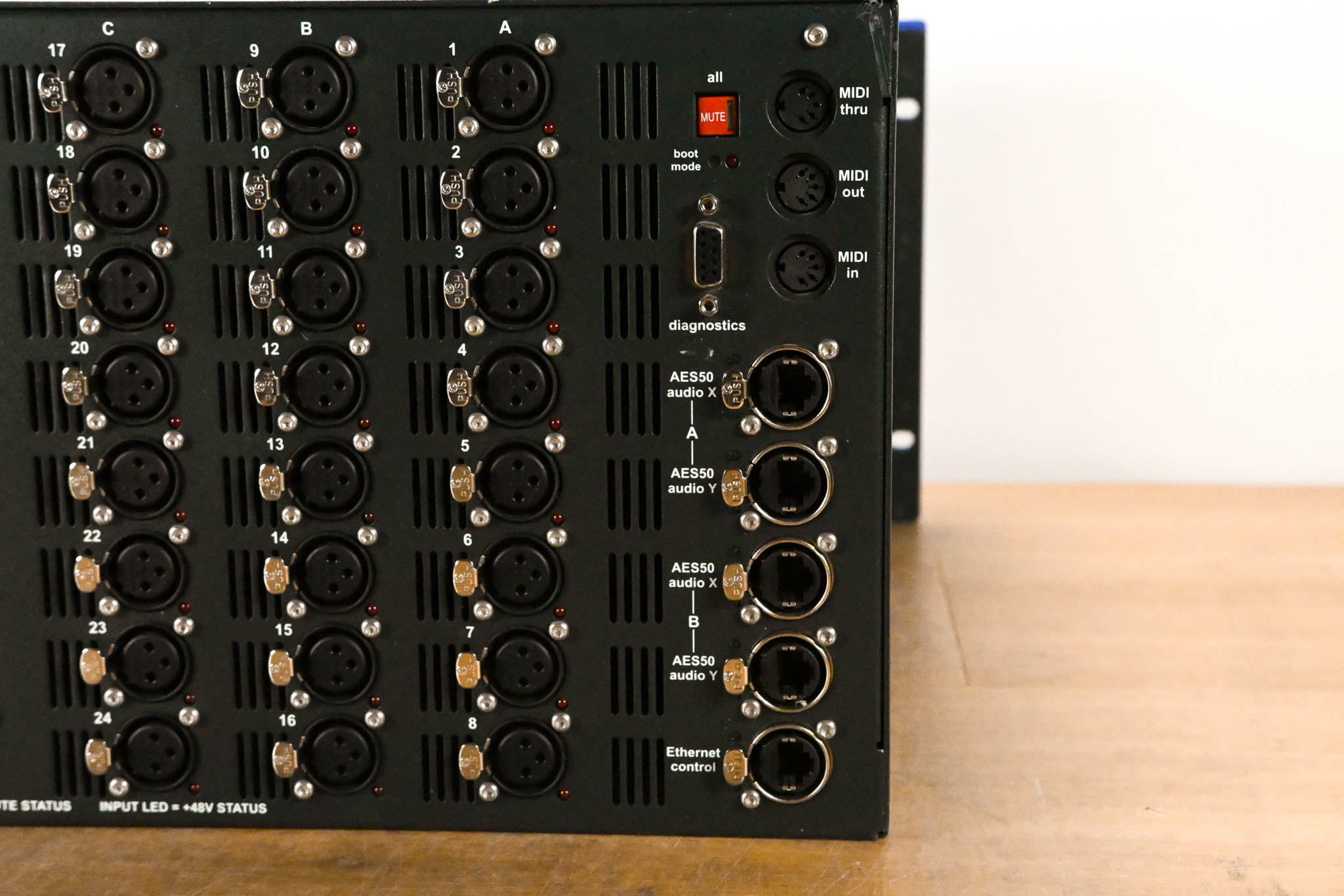Midas DL231 24x24 Active Microphone Splitter