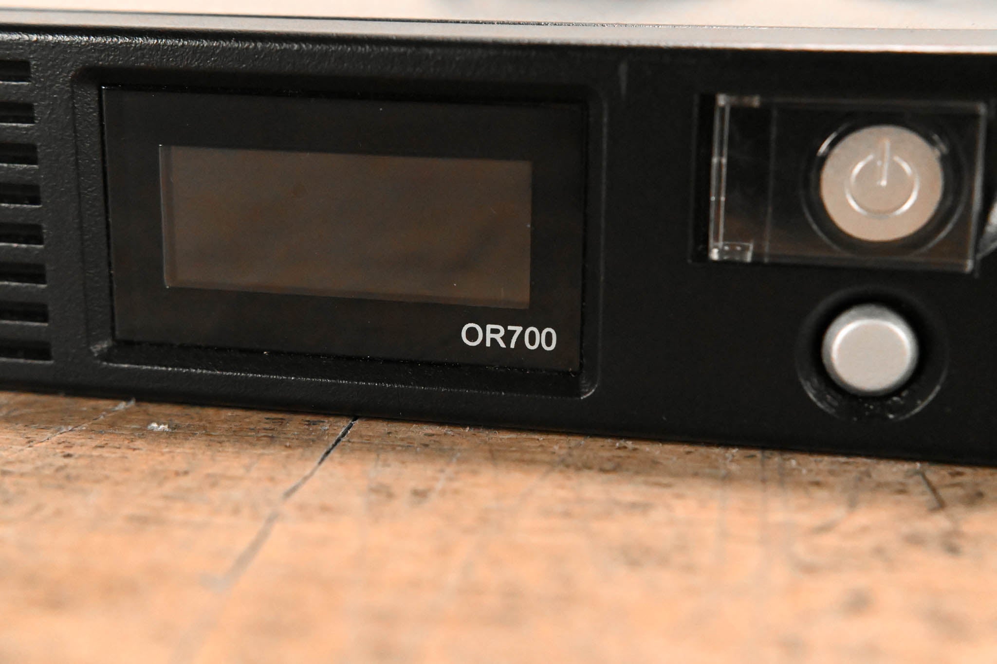 CyberPower OR700LCDRM1U Smart App LCD 700VA/400W 6-Outlet Rackmount UPS