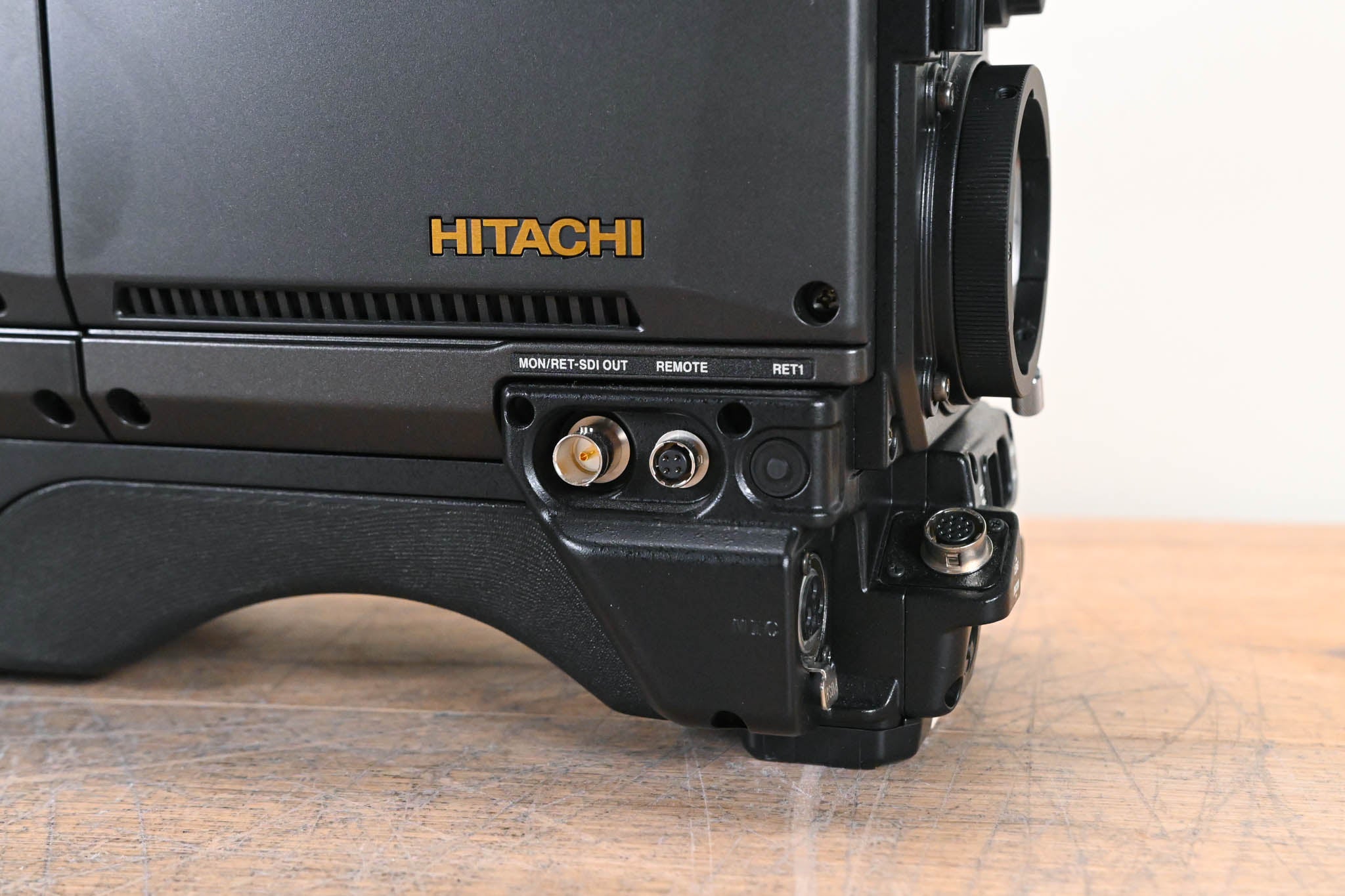 Hitachi Z-HD5000 HDTV Camera with CA-HF1000 Camera Adaptor CG009CN