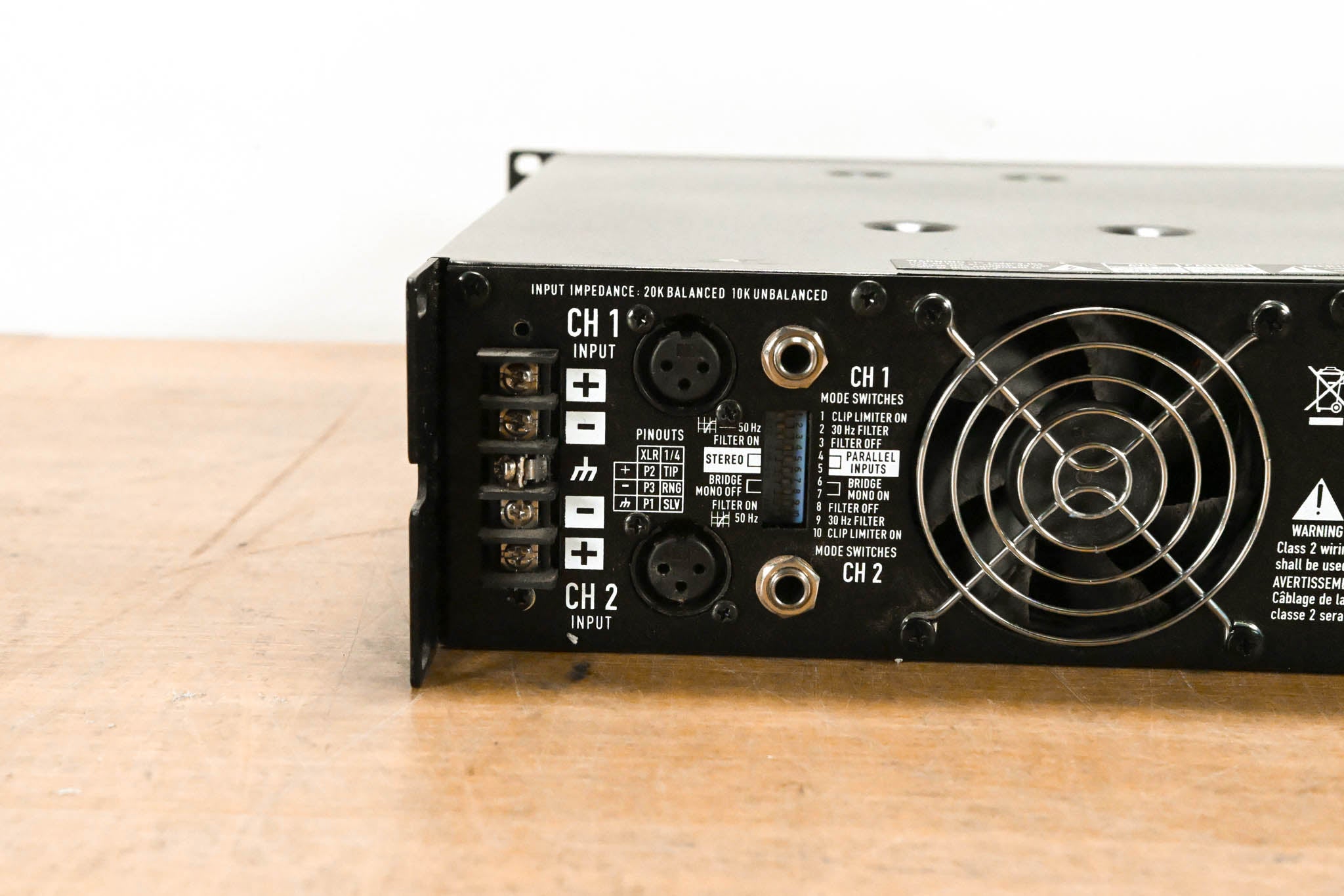 QSC CMX500Va 2-Channel Power Amplifier