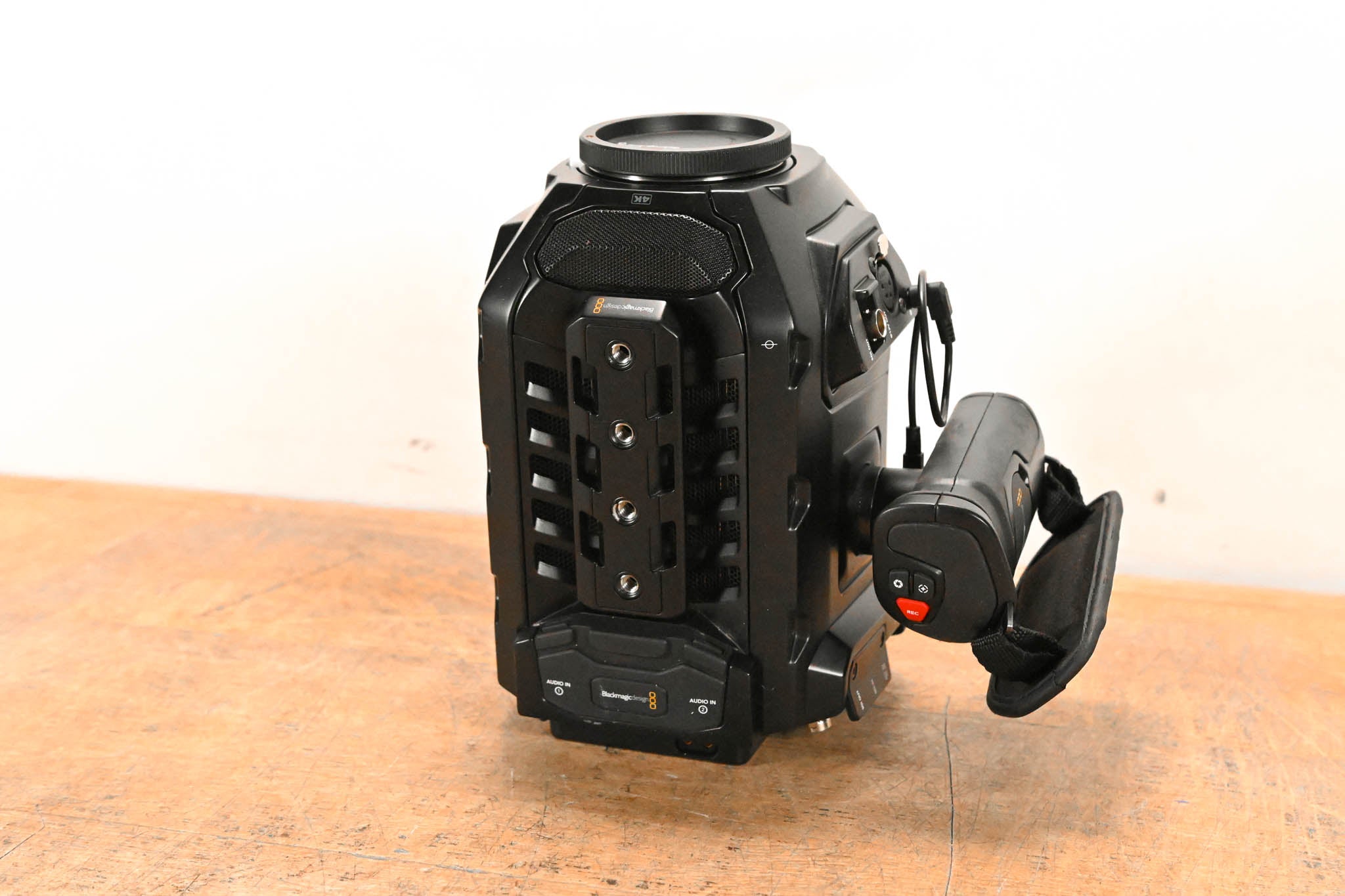 Blackmagic Design Ursa Mini 4K Digital Cinema Camera (PL Mount)