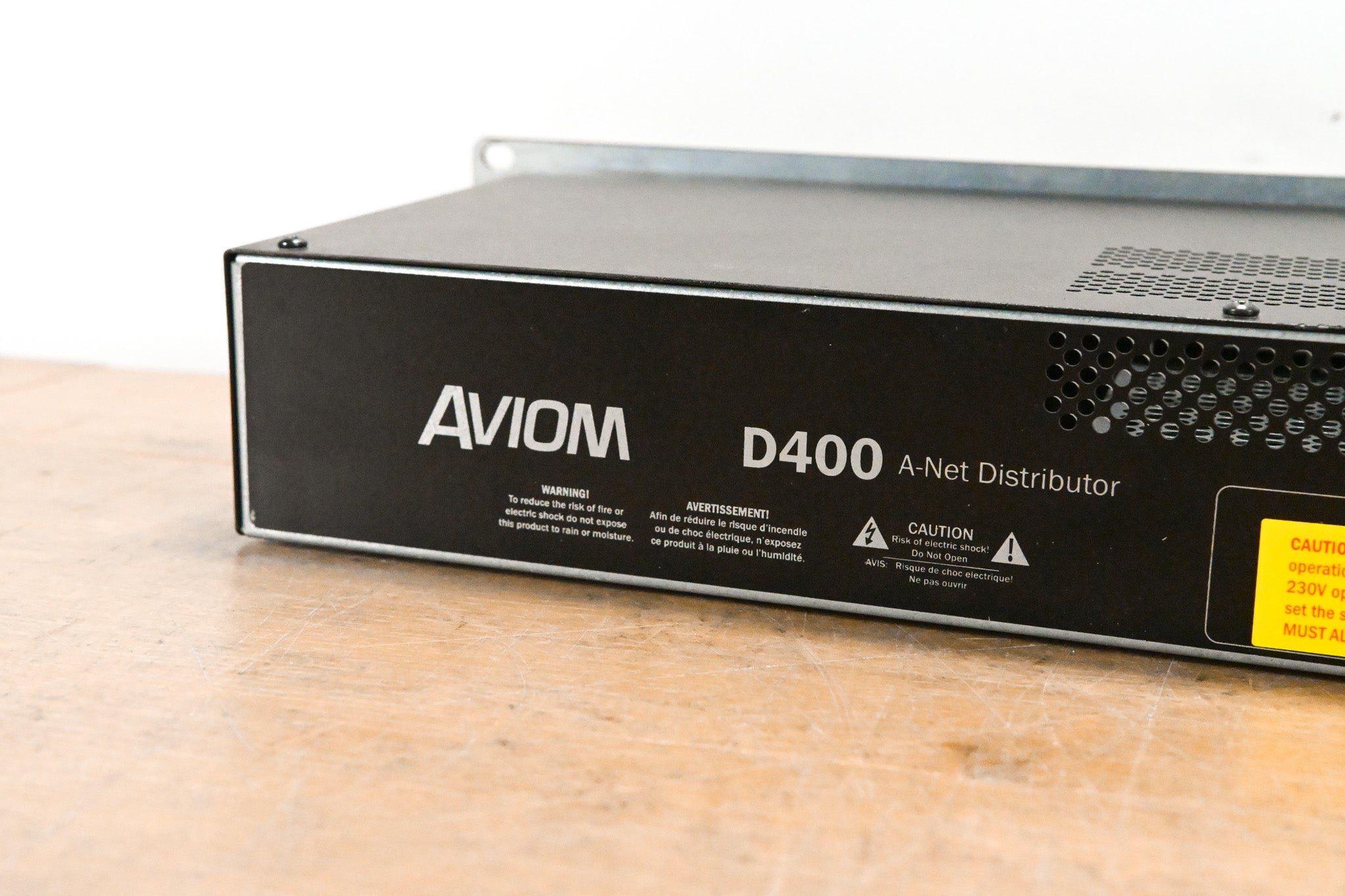 Aviom D400-Dante A-Net Distributor with Dante Connectivity