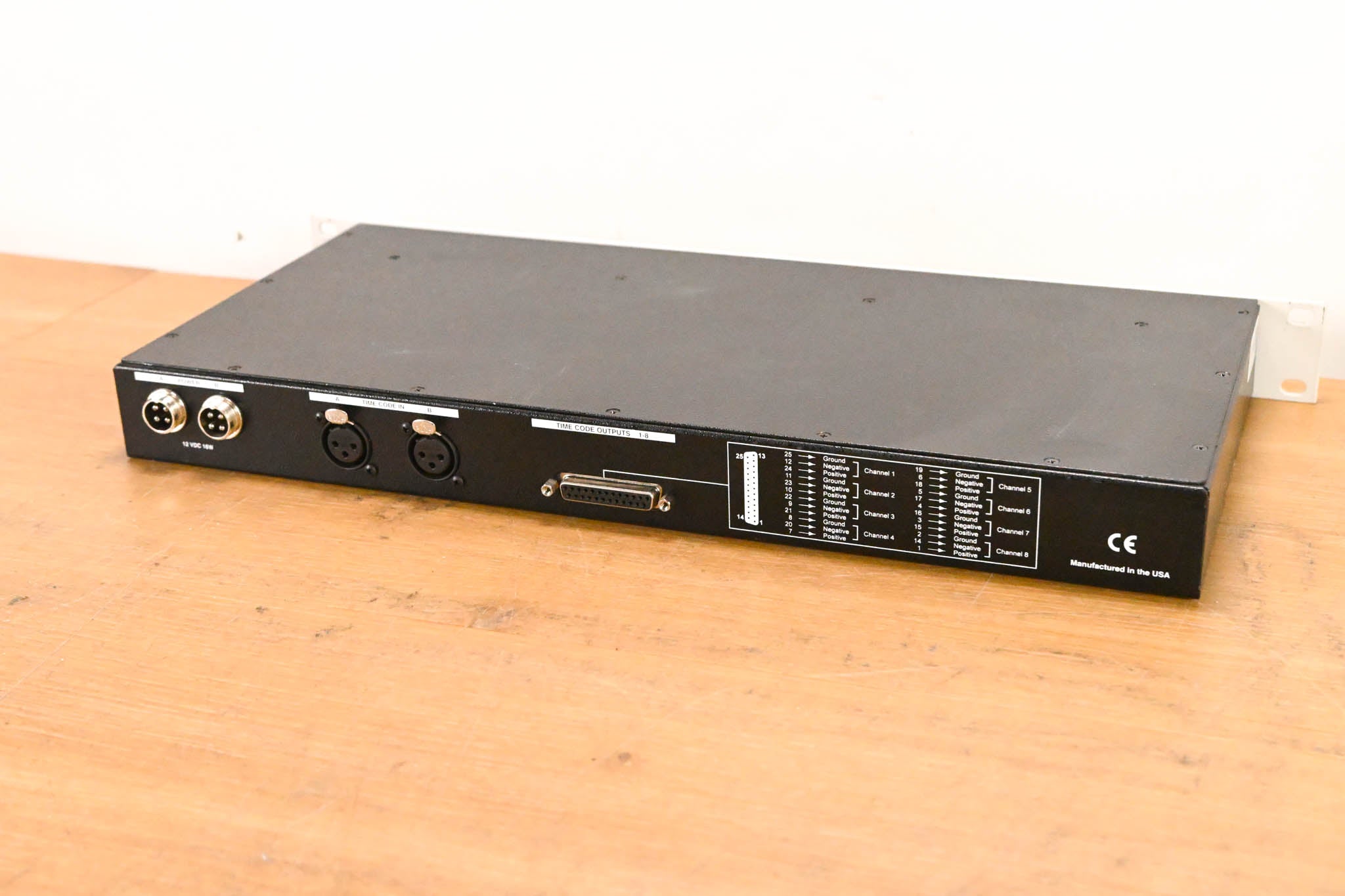 Brainstorm Electronics SR-28 Timecode Distributor/Reshaper (NO PSU)