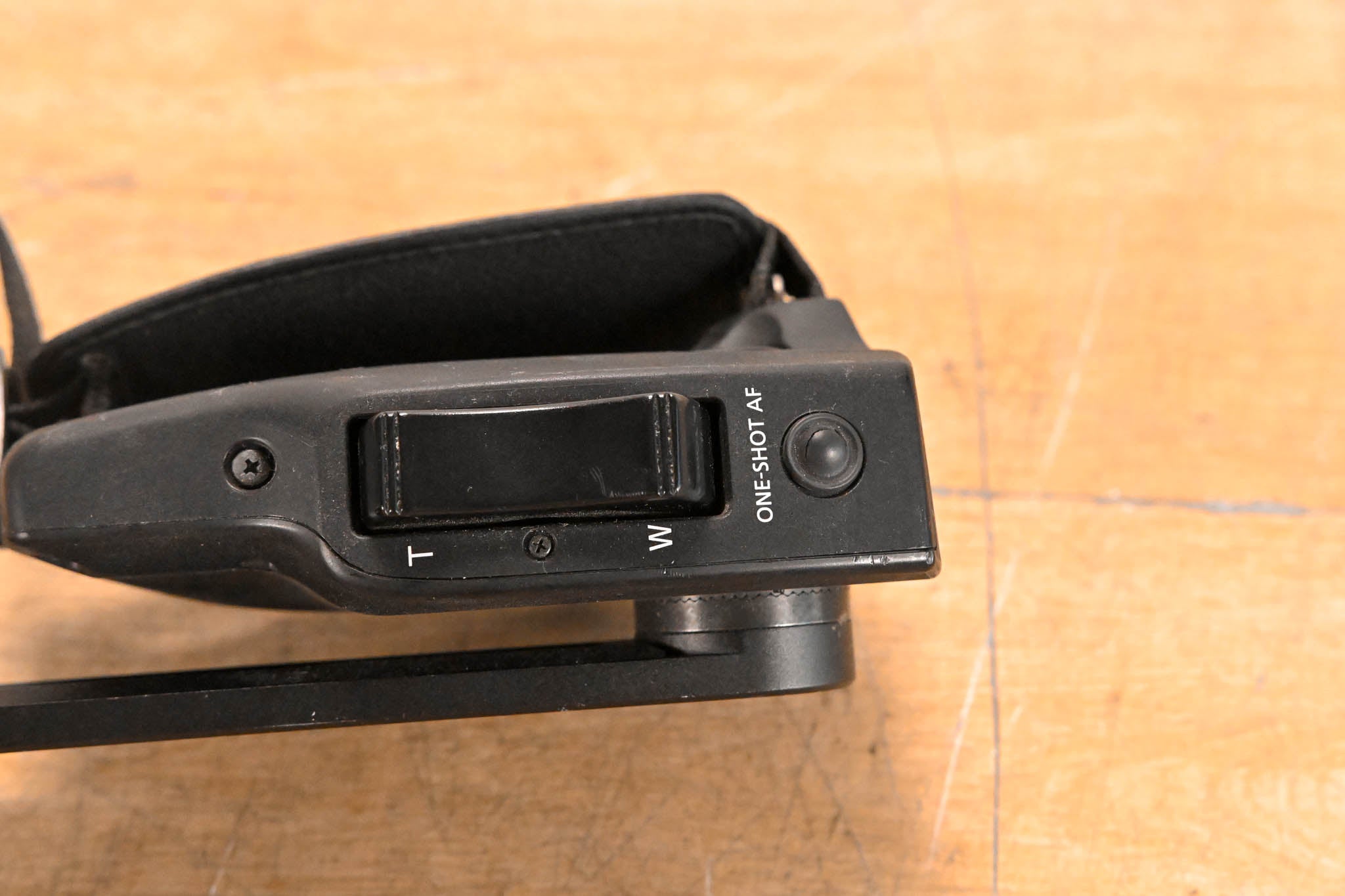 Canon ZSG-C10 Zoom Grip for COMPACT-SERVO Lens