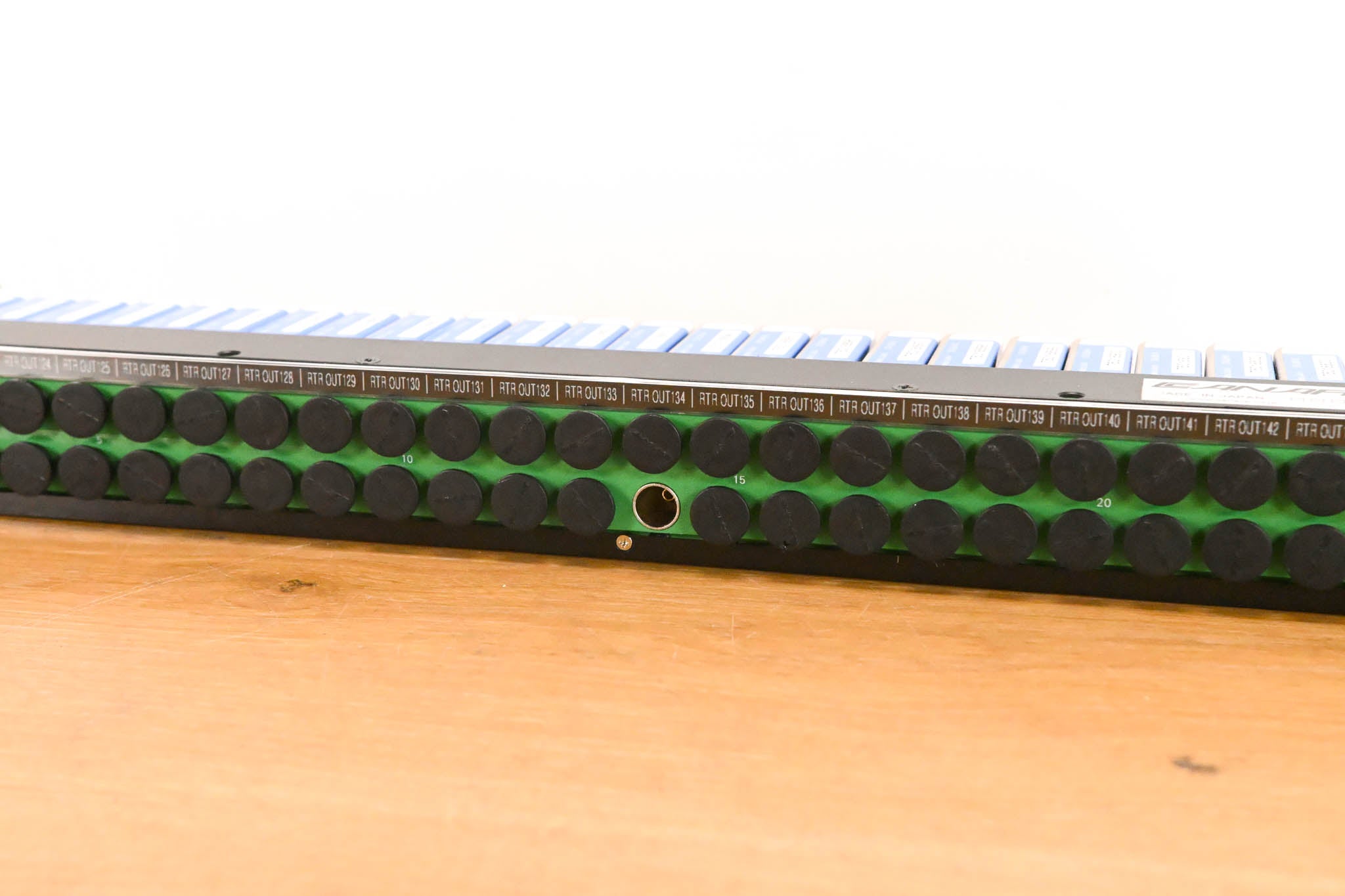 Canare 26DV 1U Video Patch Bay w/ DVJB-W 75Ω 3G/SDI Modules