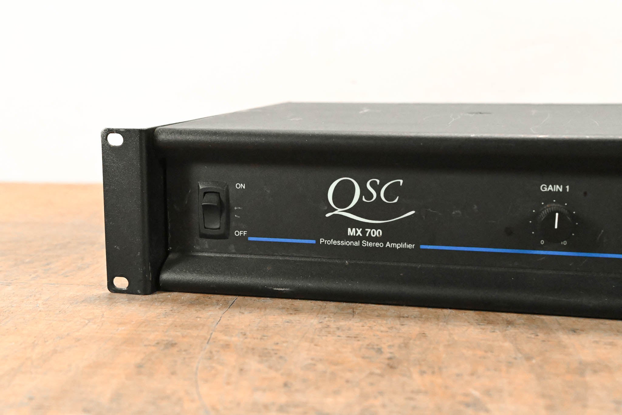 QSC MX 700 2-Channel Power Amplifier
