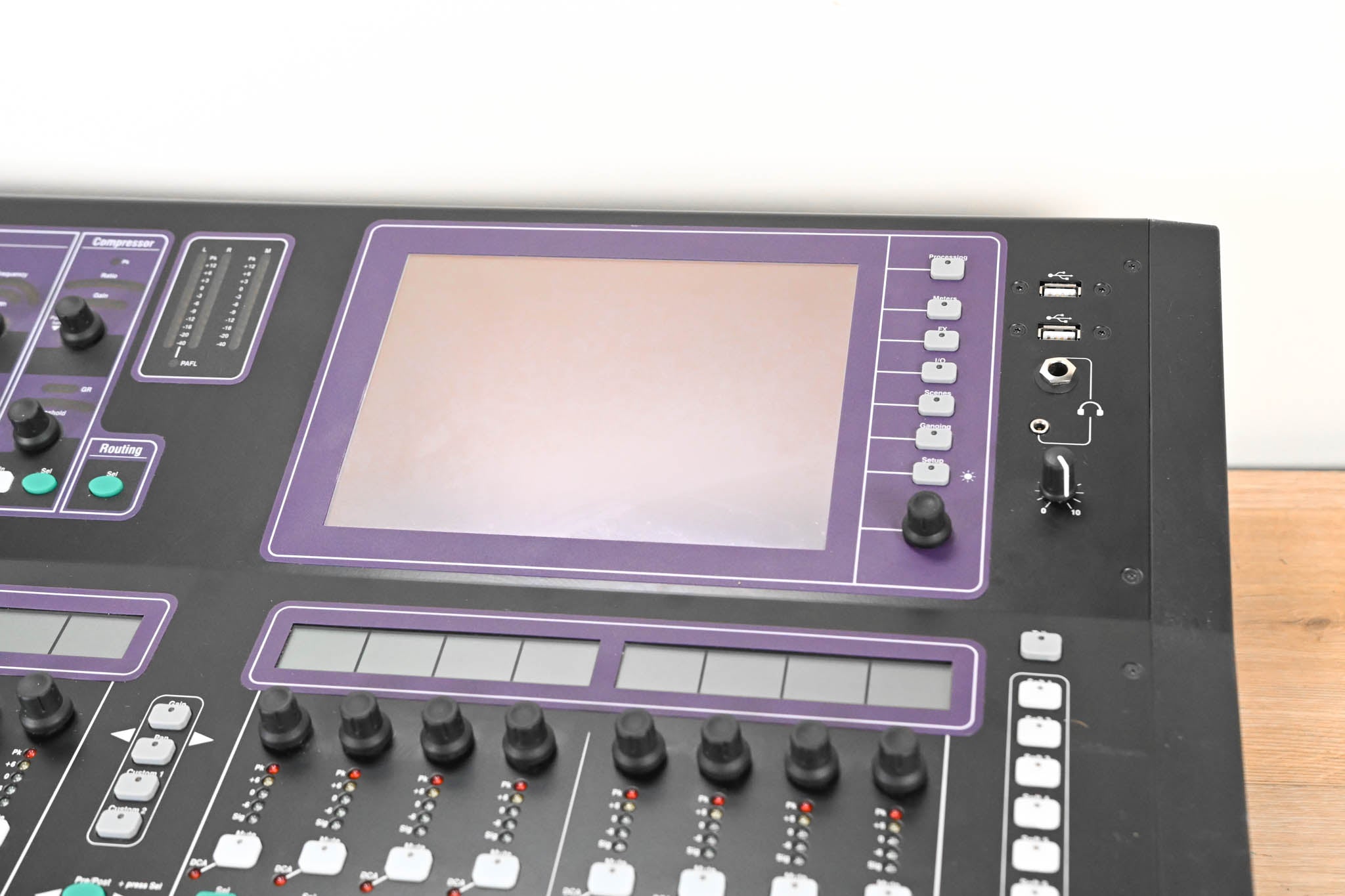 Allen & Heath GLD-80 Digital Audio Mixing Surface