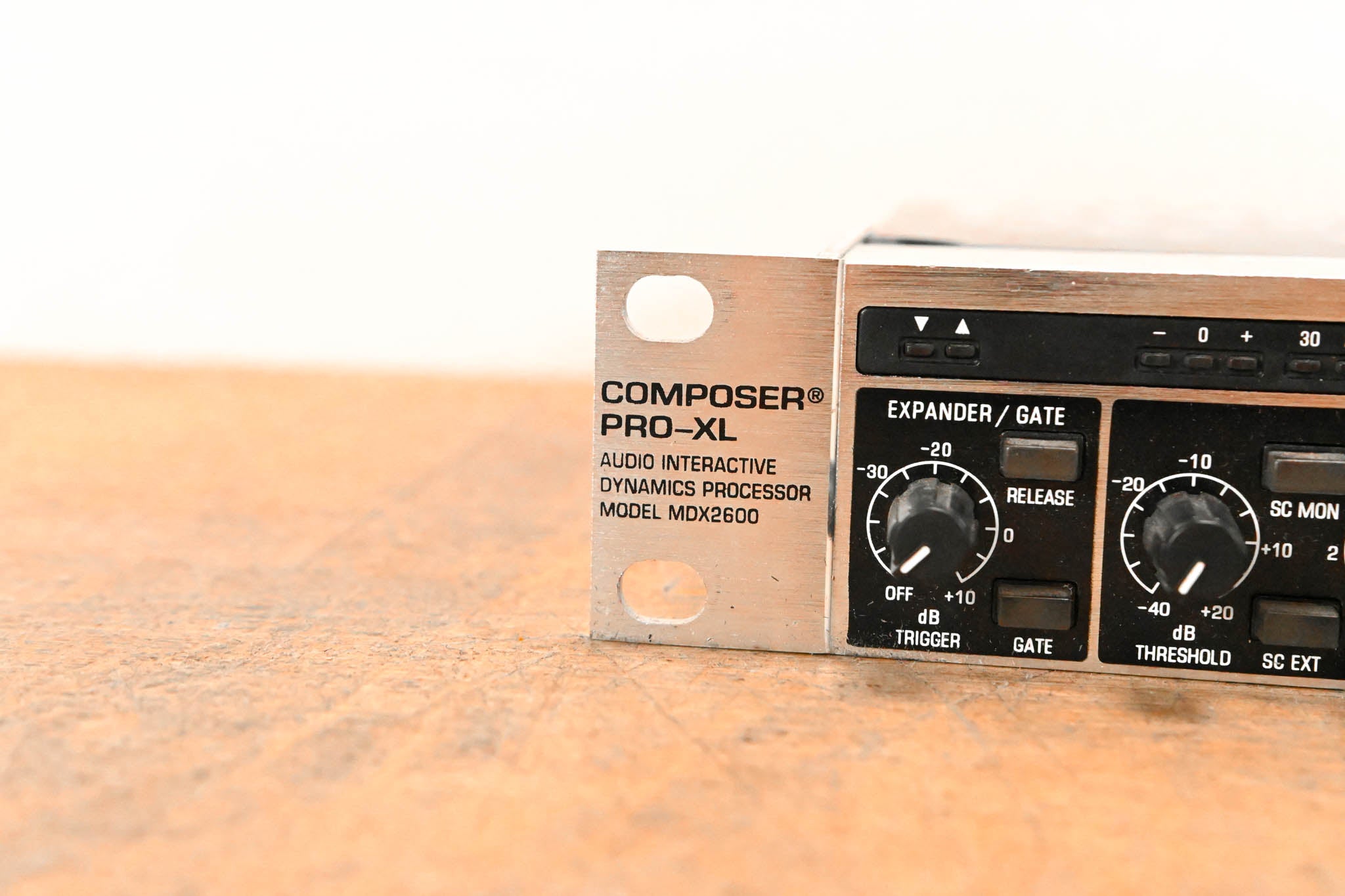 Behringer Composer Pro-XL MDX2600 Audio Interactive Dynamics Processor