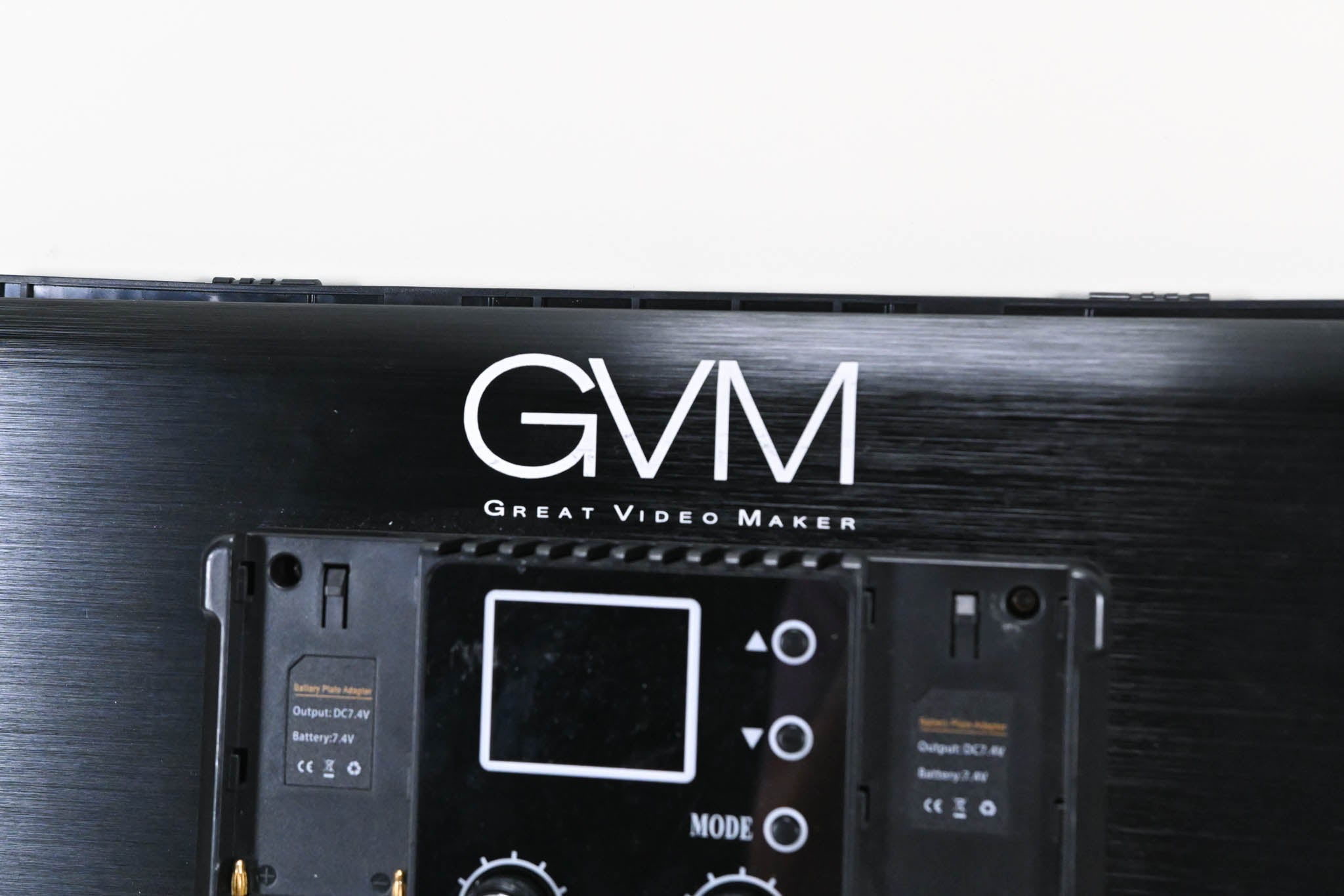 Great Video Maker GVM-1500D 75W Bi-Color and RGB Video Panel Light