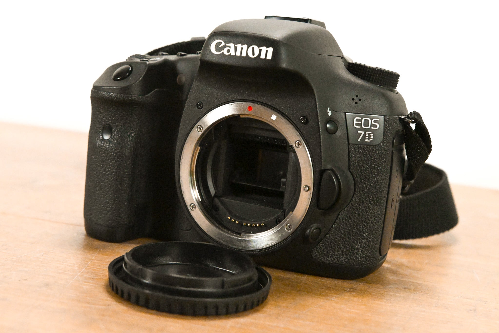 Canon EOS 7D DSLR Camera Body
