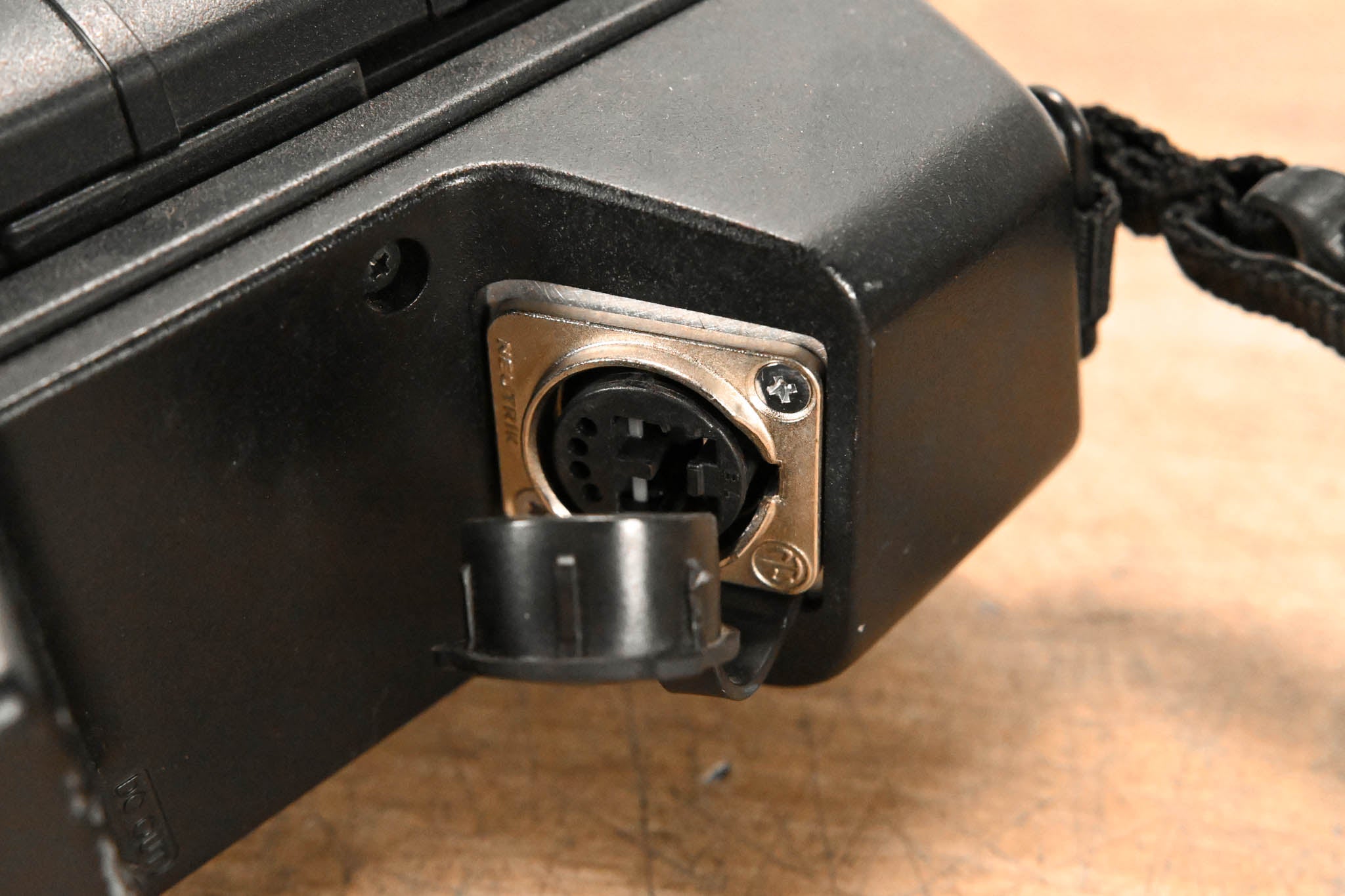 Sony CA-FB70 Fiber Camera Adapter