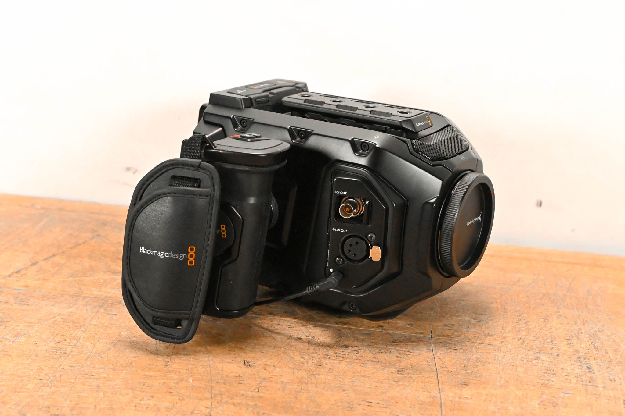 Blackmagic Design Ursa Mini 4K Digital Cinema Camera (PL Mount)