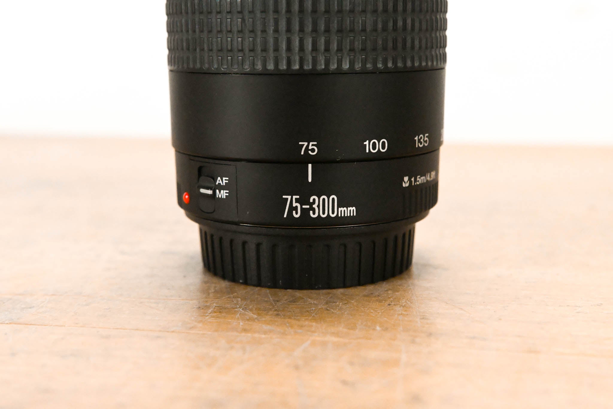 Canon EF 75-300mm f/4-5.6 III Zoom Lens