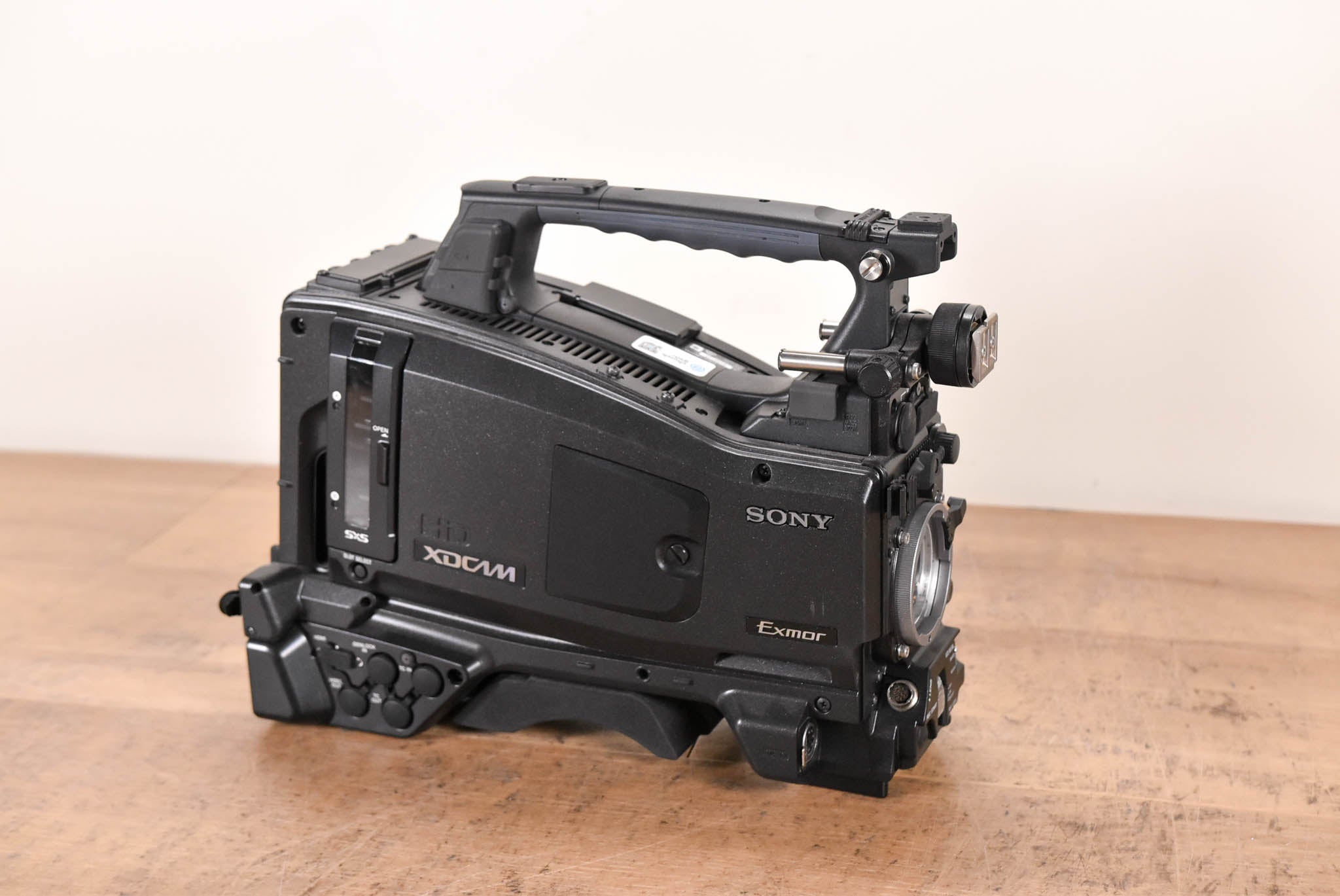 Sony PXW-X320 XDCAM Solid State Memory Camcorder