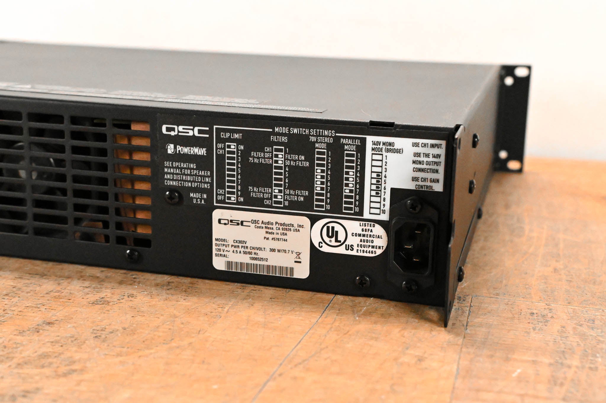 QSC CX302V 2-Channel Power Amplifier