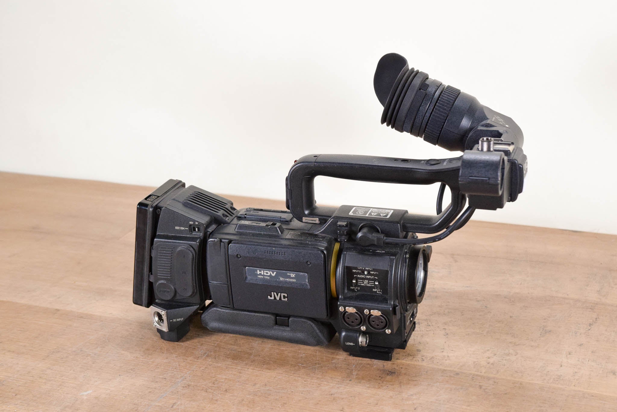 JVC GY-HD200U 1/3" 3-CCD Professional HDV Camcorder