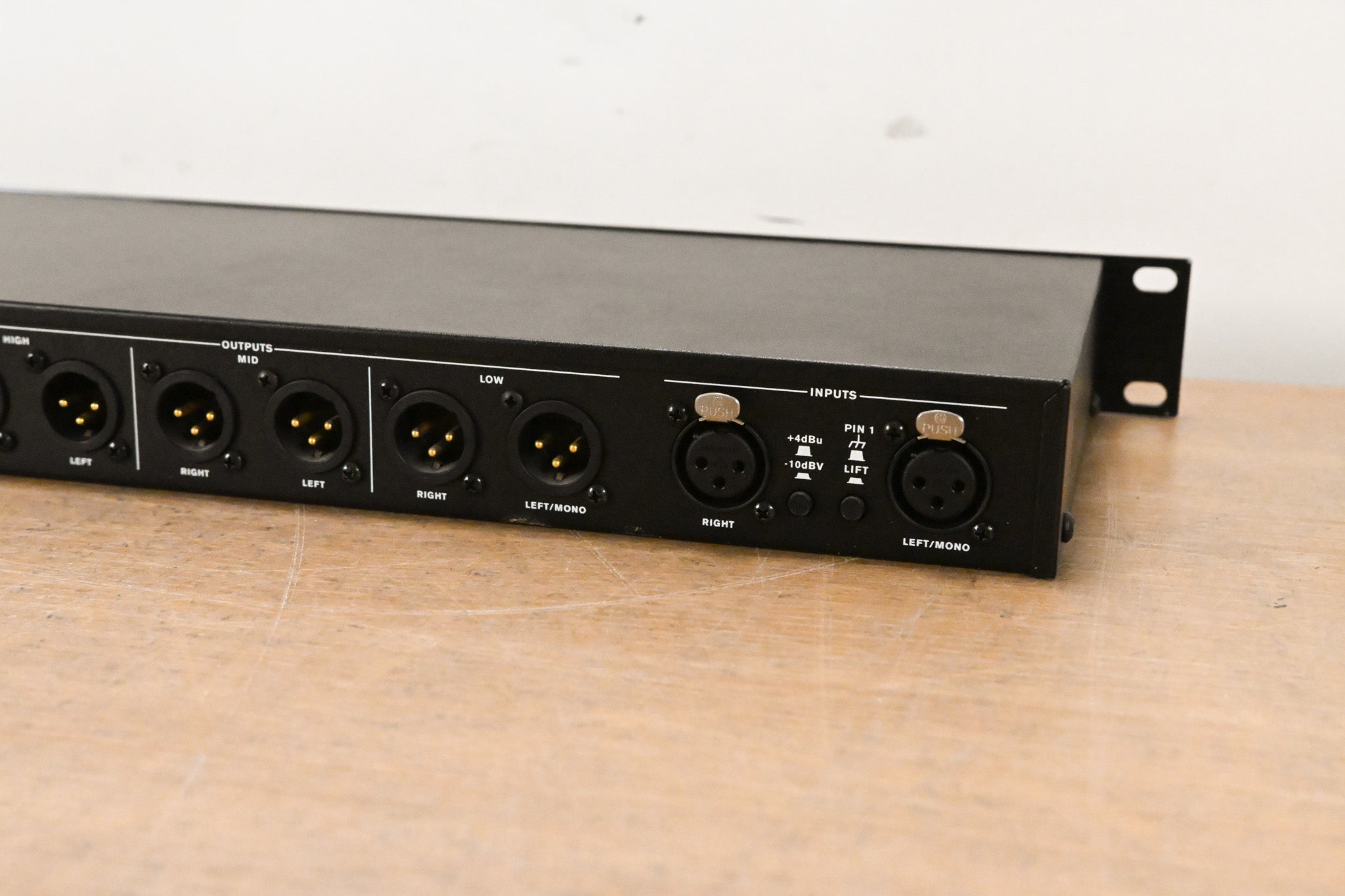 dbx DriveRack PA2 Complete Loudspeaker Management System