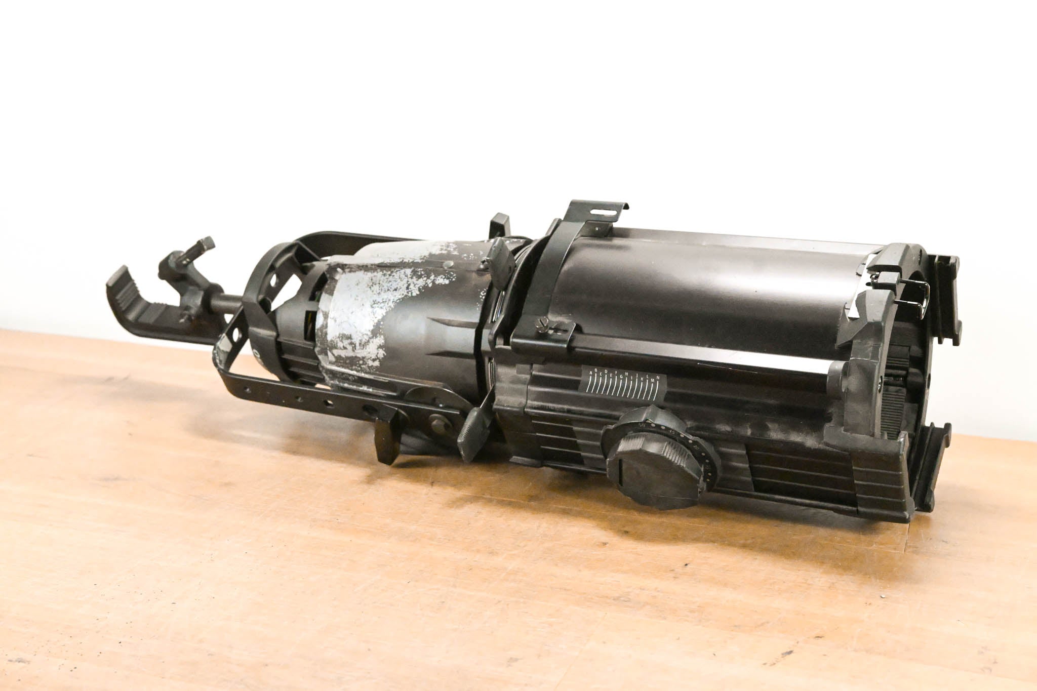 ETC Source Four Zoom 25-50 Degree 750 Ellipsoidal Light