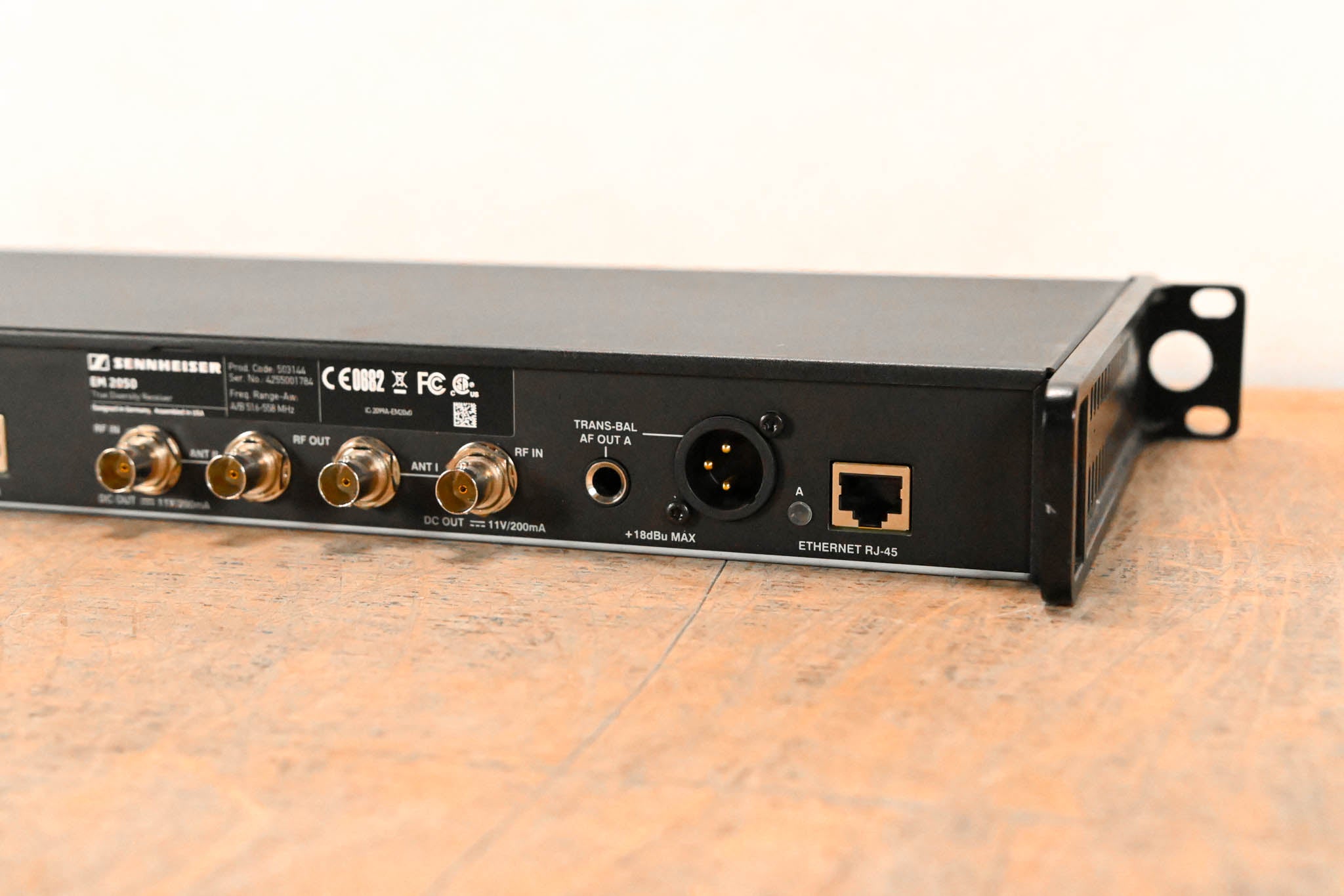 Sennheiser EM 2050 Dual-Channel Wireless Receiver Aw Range: 516-558 MHz