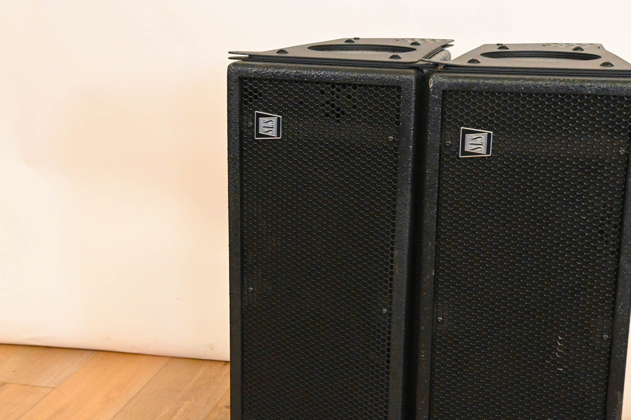 SLS LS8800 Full-Range Line Array Module (PAIR)