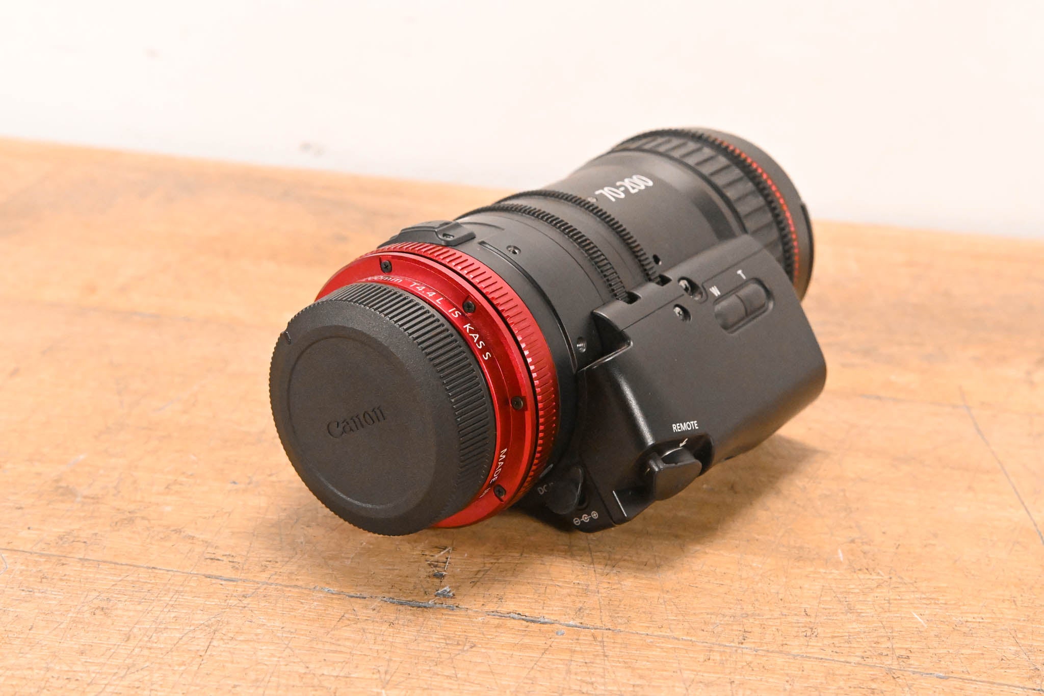 Canon CN-E 70-200mm T4.4 Compact-Servo Cine Zoom Lens (EF Mount)