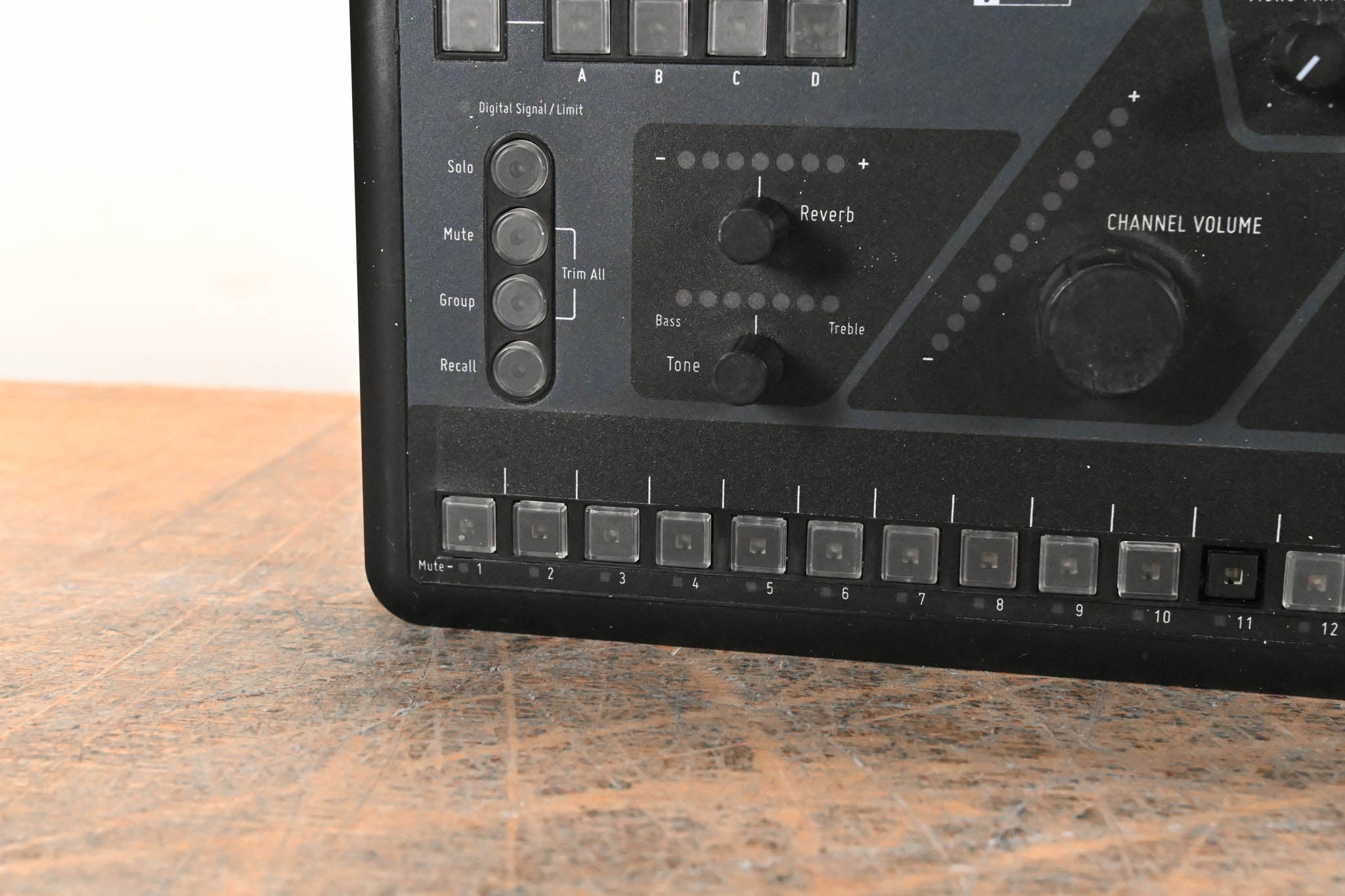 Aviom A360 36-Channel Personal Mixer