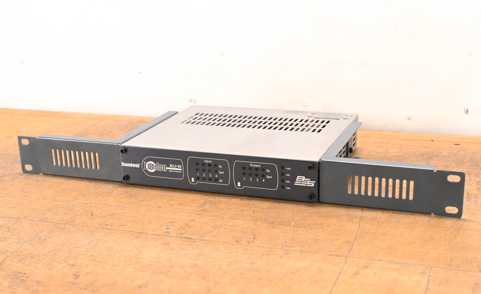 BSS BLU-50 4x4 Signal Processor with BLU Link (NO POWER SUPPLY)