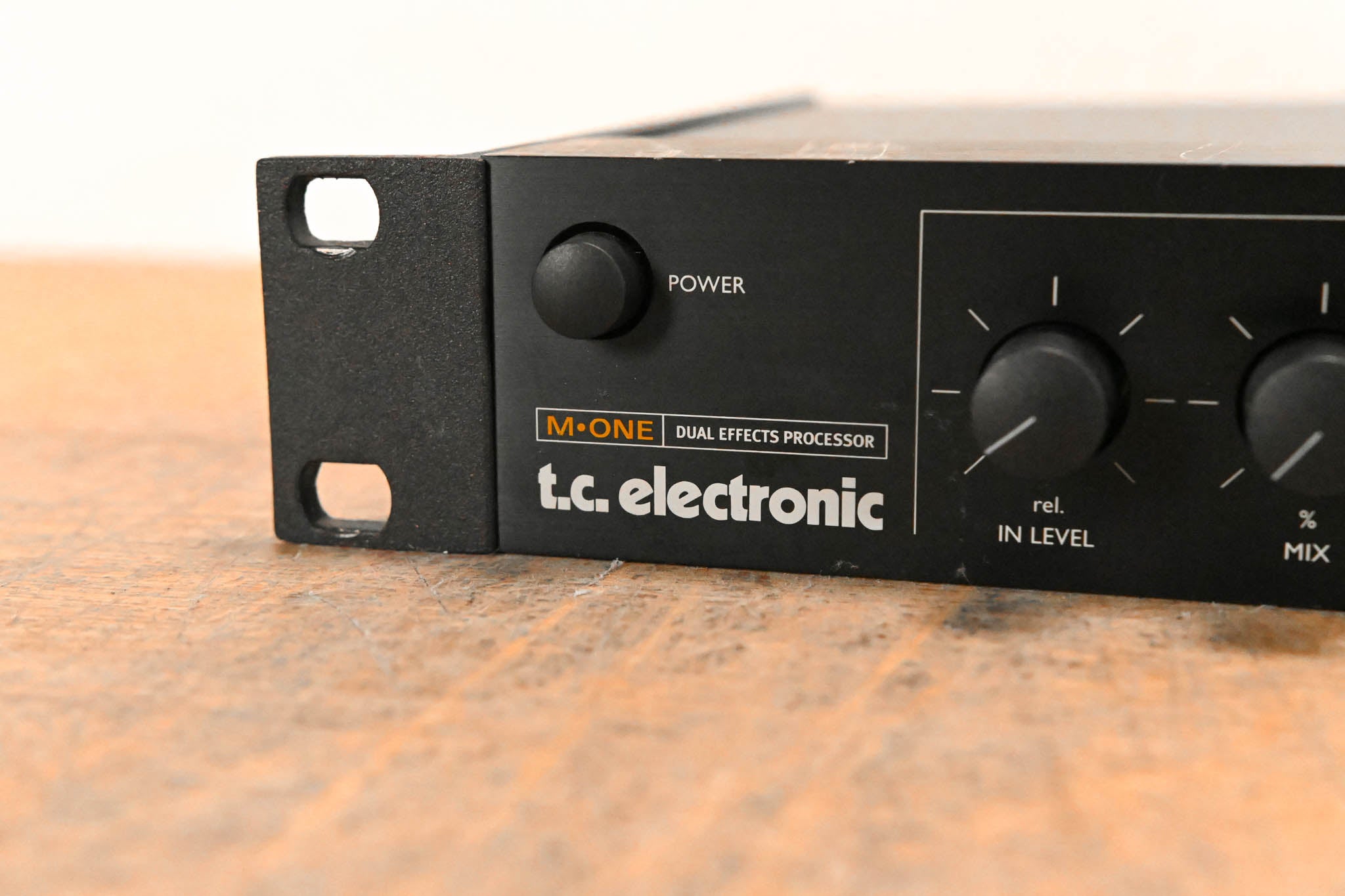 TC Electronic M-ONE Dual Effects Processor