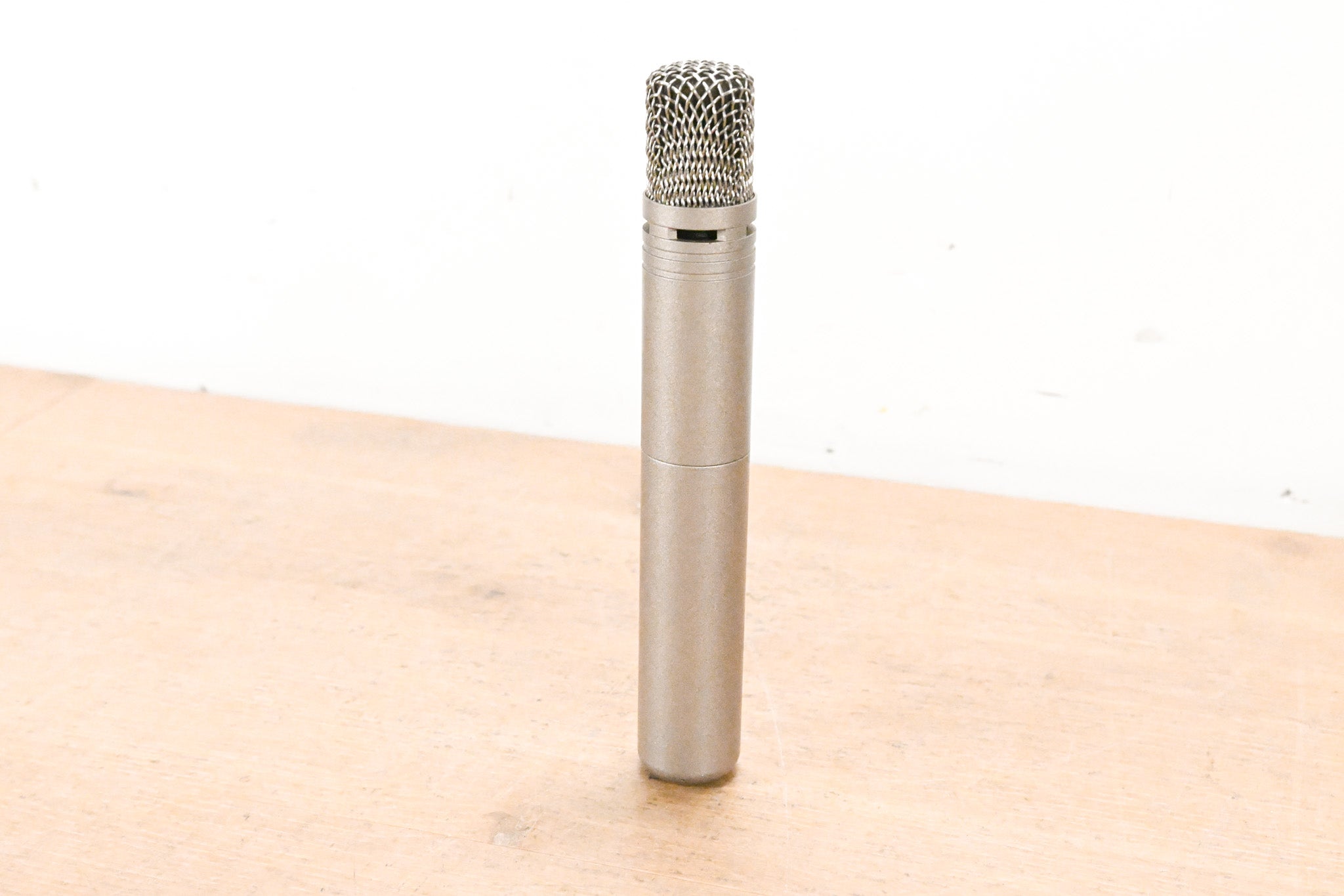 AKG C1000 S Small-Diaphragm Condenser Microphone