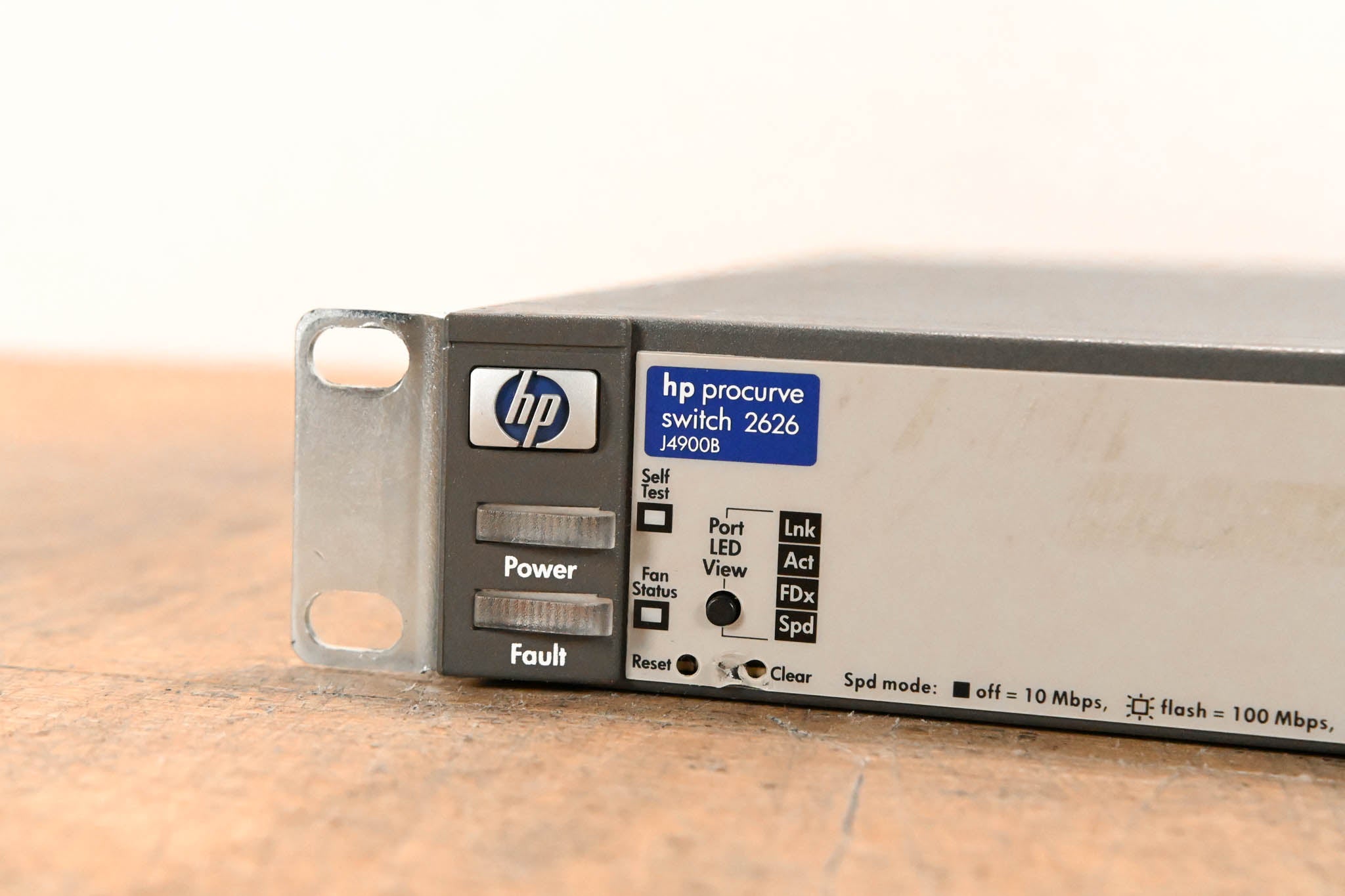 HP J4900B Procurve 2626 24-Port Managed Ethernet Switch