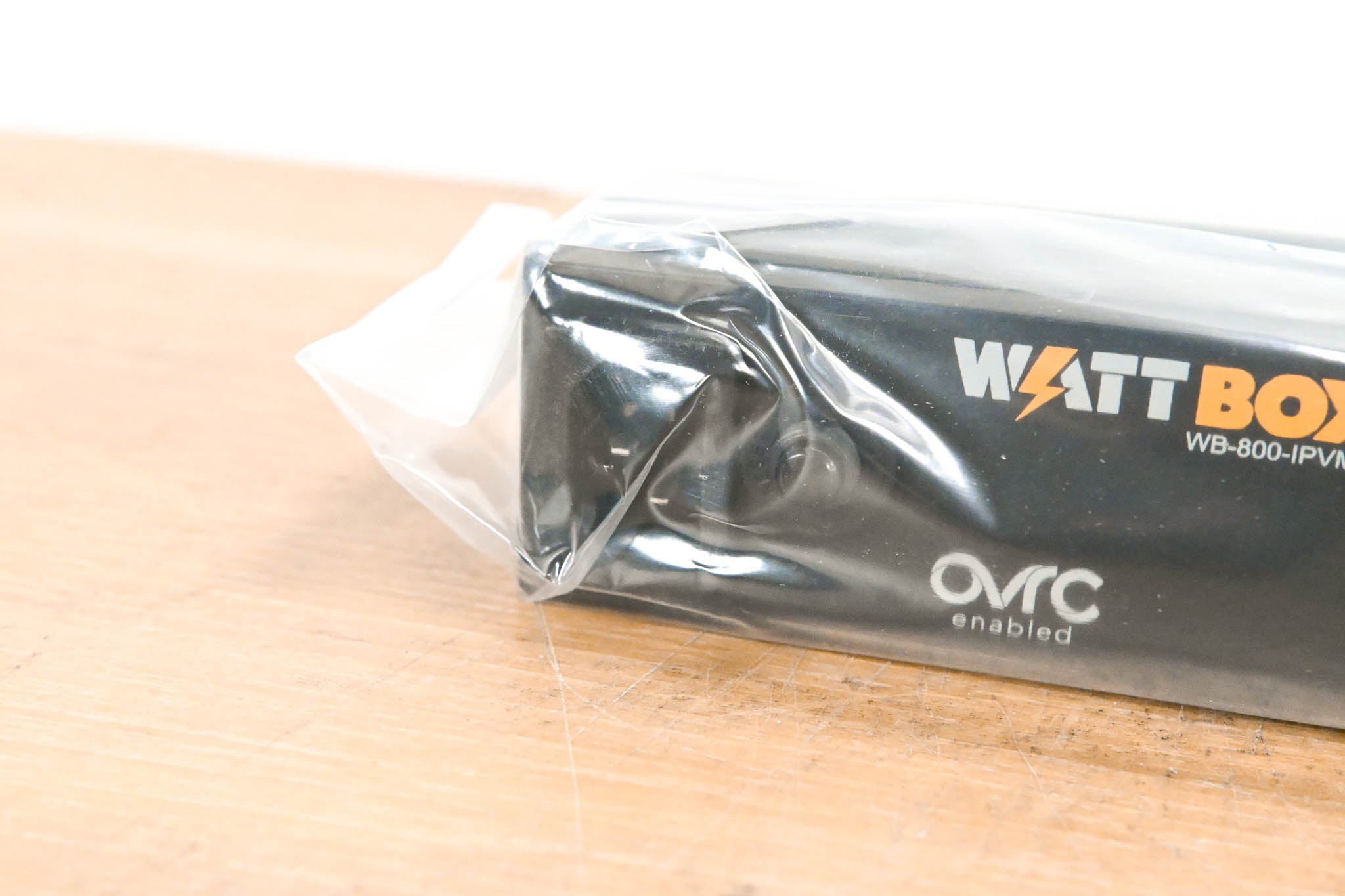 WattBox WB-800-IPVM-6 Rackmount IP Power Conditioner (6 Outlets)