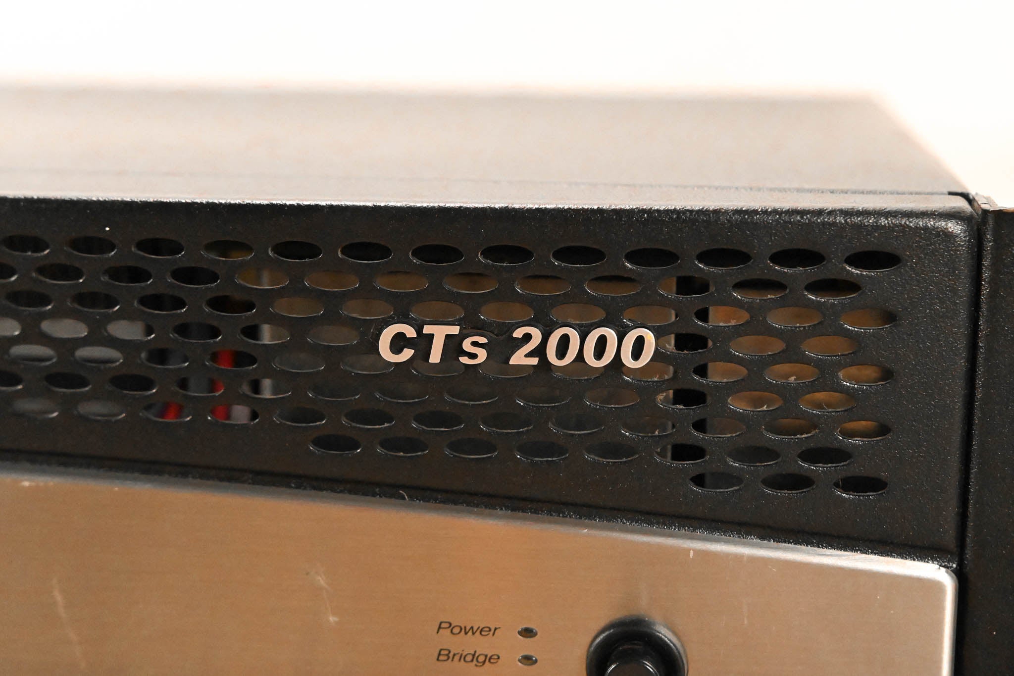Crown CTs 2000 2-Channel 1000W Power Amplifier