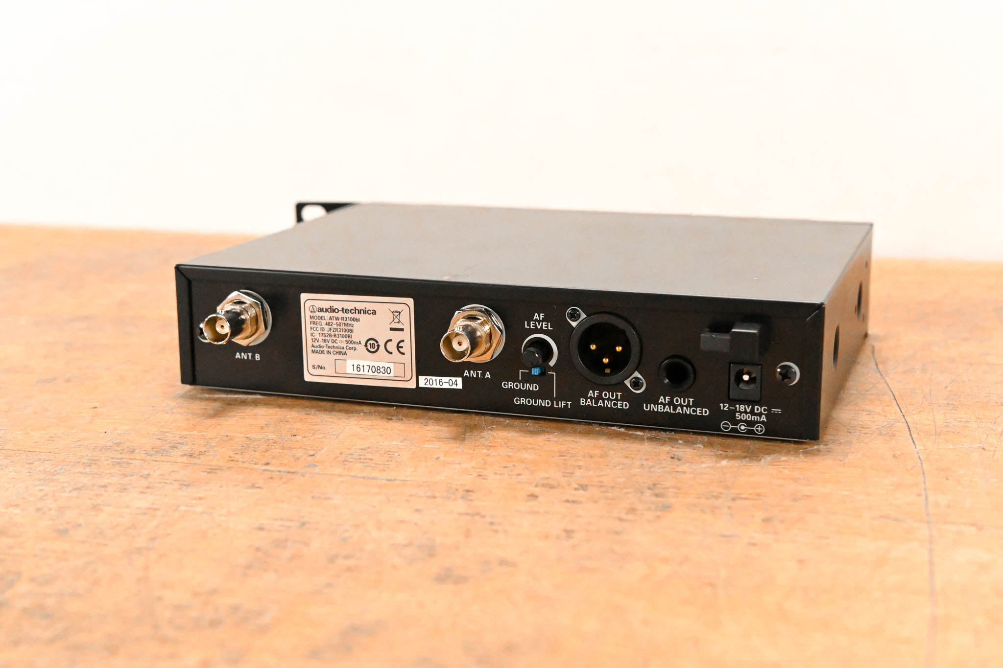 Audio-Technica ATW-R3100bl Receiver w/ Bodypack - 482-507 MHz (NO PSU)