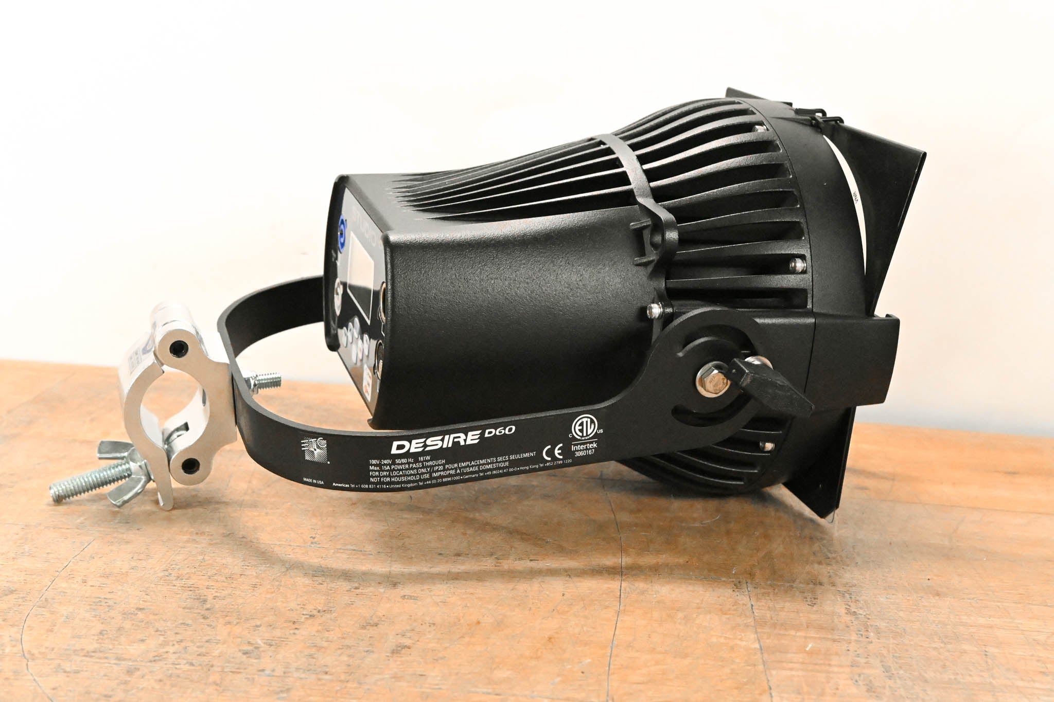 ETC Desire D60 Studio HD LED Par Wash Light